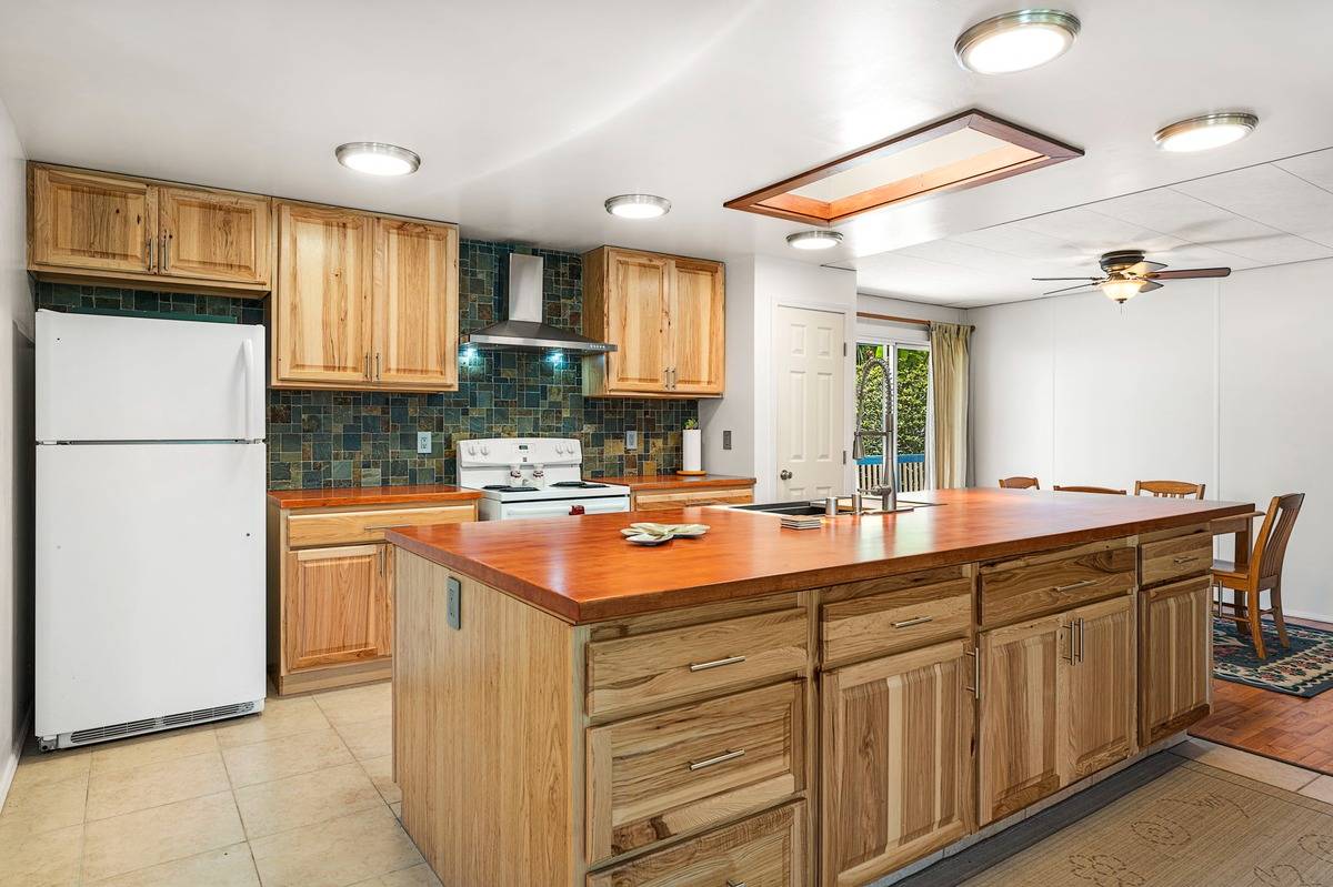 73-1362 Kaiminani Dr Property Photo 3