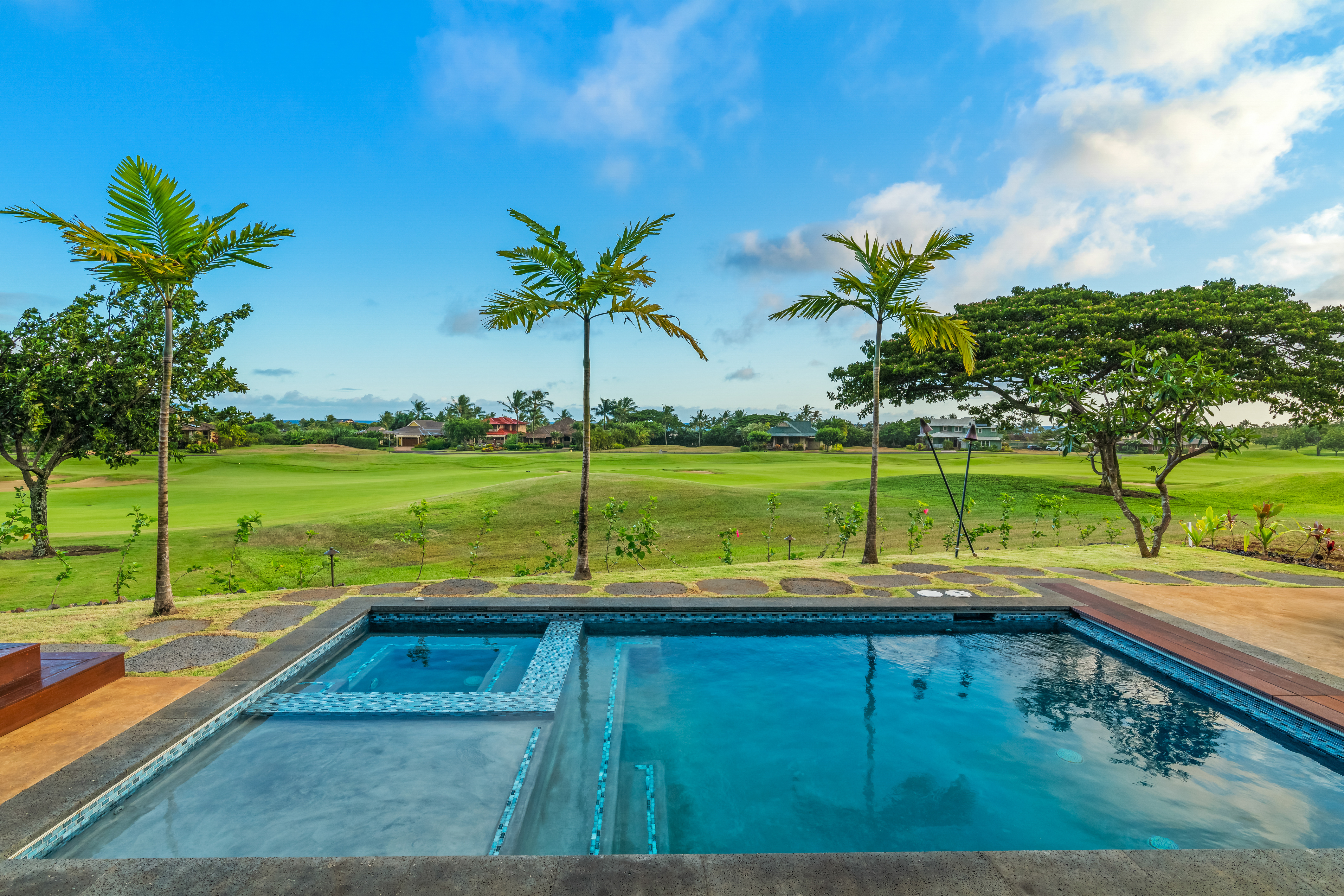 2739 Uluwehi St Property Photo 26