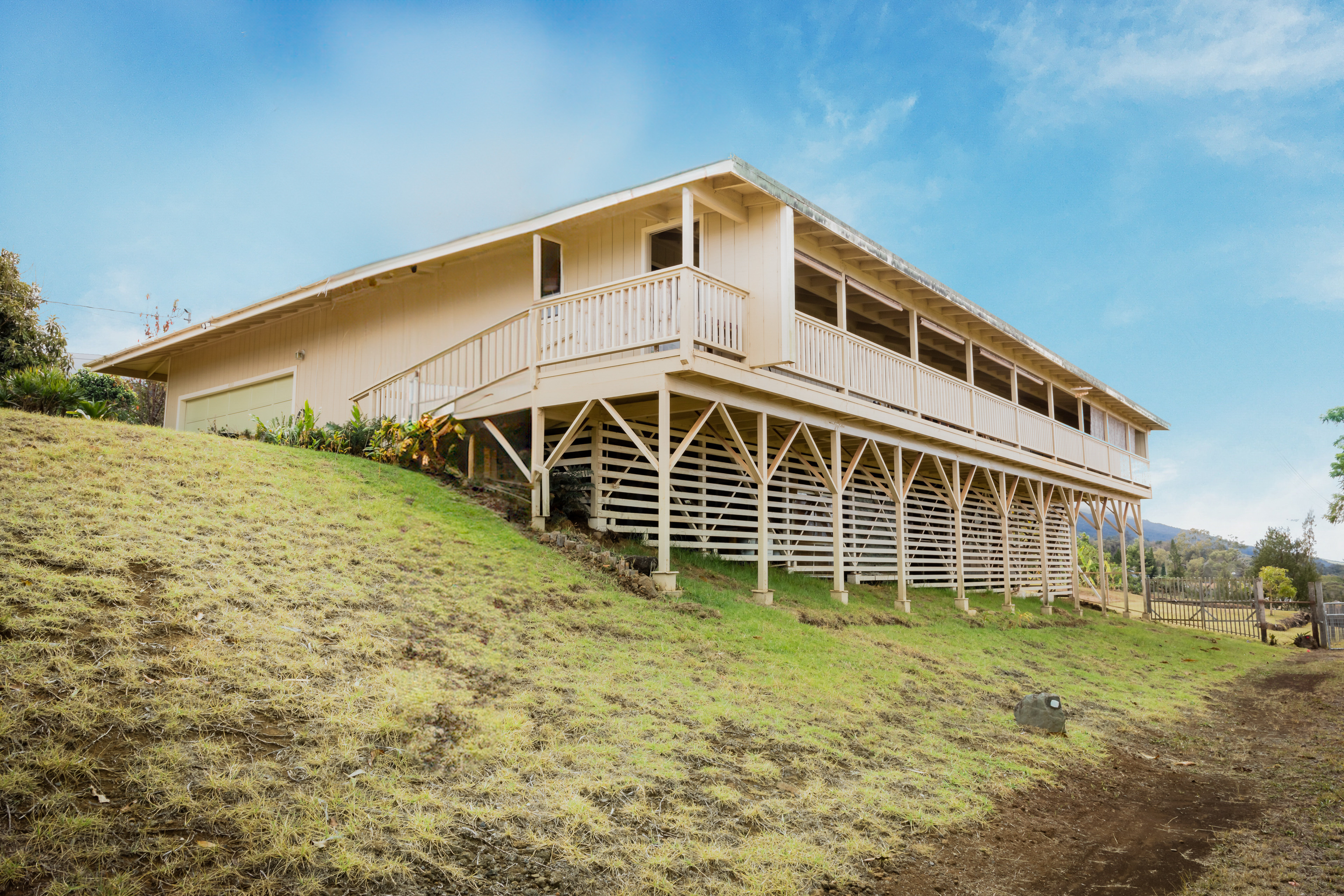 Maui Real Estate Listings Main Image