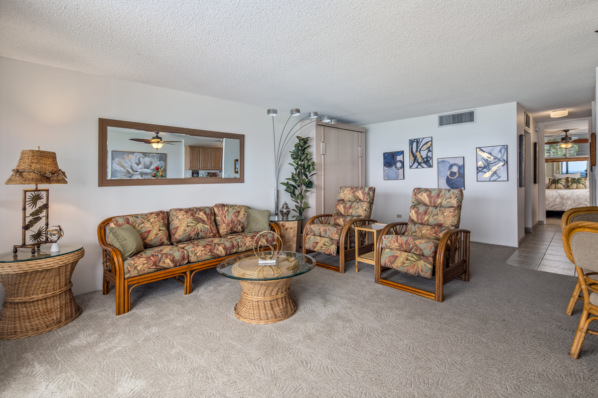 75-5782 Kuakini Highway 504 Property Photo 5