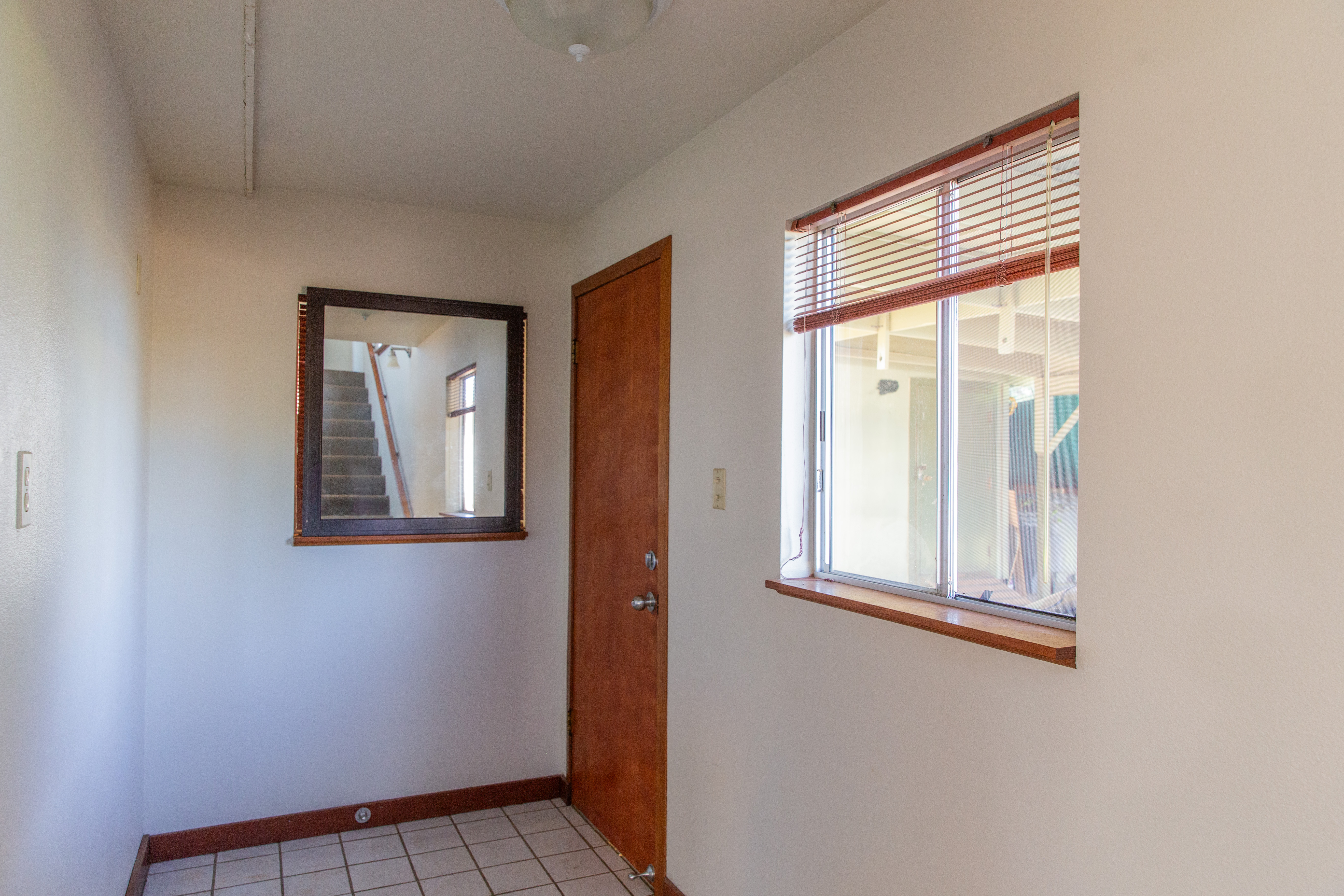 4486 Iona Rd Property Photo 8