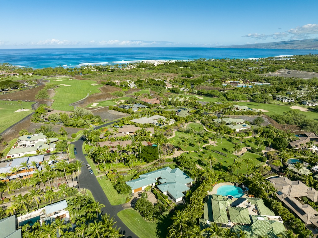 68-105 Pukaua Pl Property Photo 2