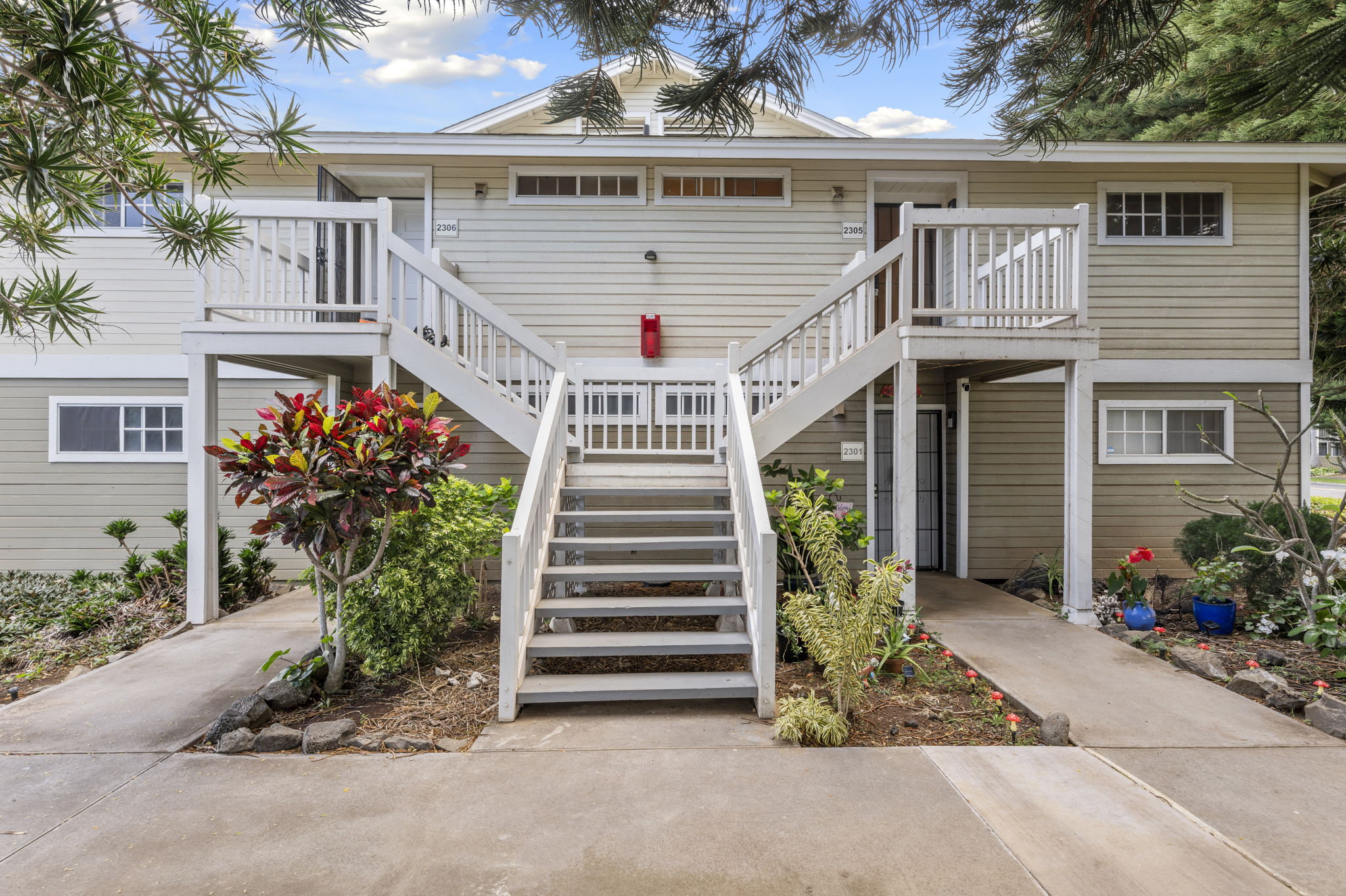 68-3883 LUA KULA ST 2305 Property Photo 1