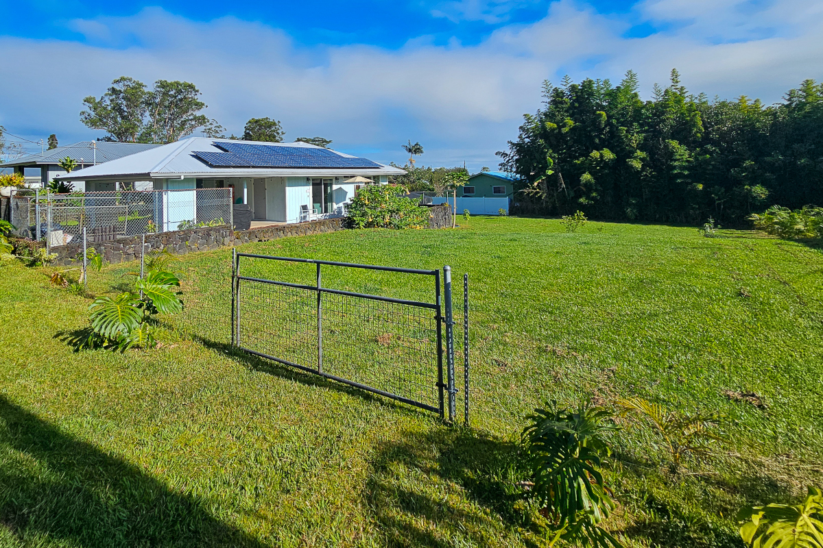 Haumalu St Property Photo 1