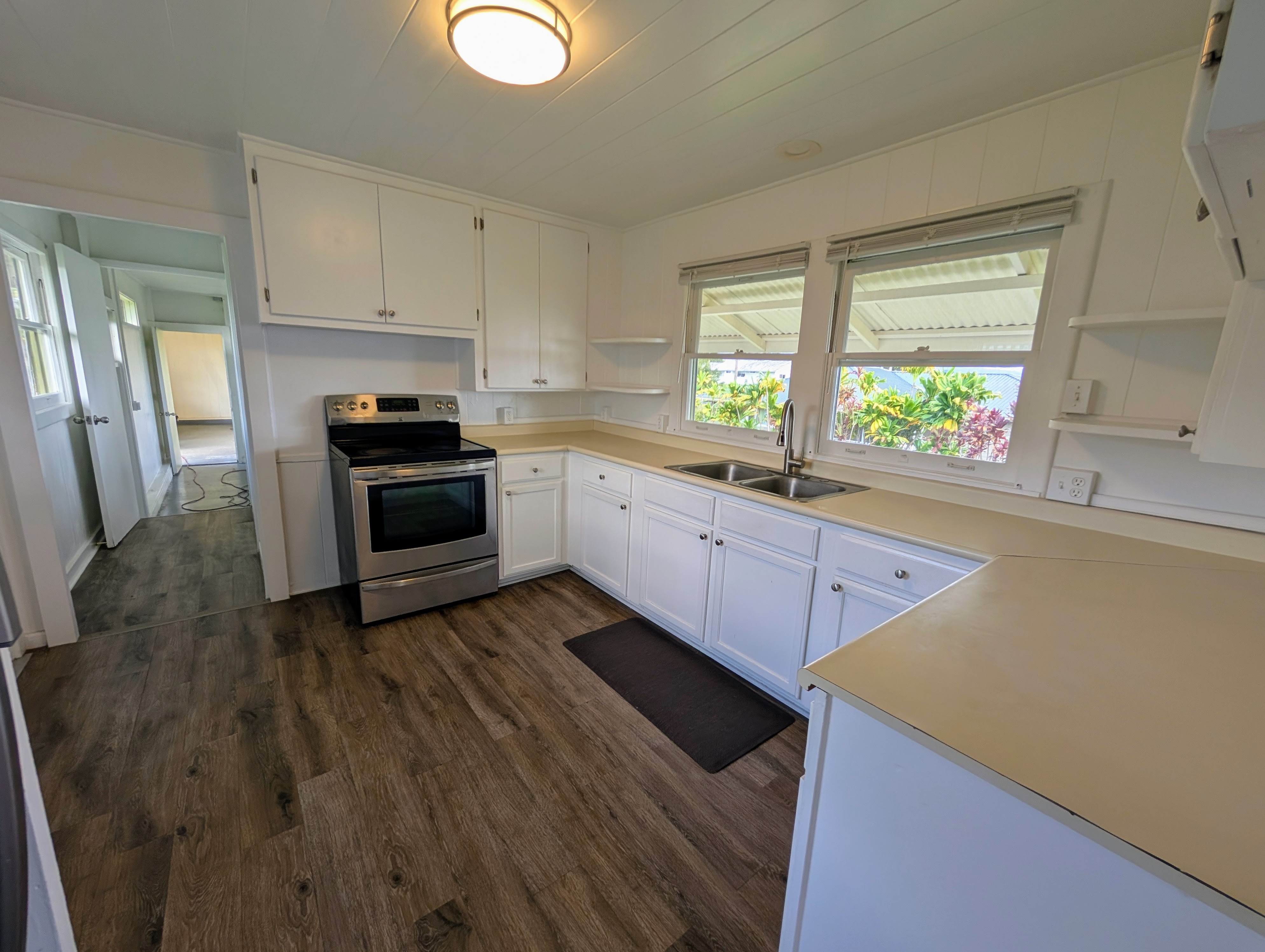 1249 W Kawailani St Property Photo 6