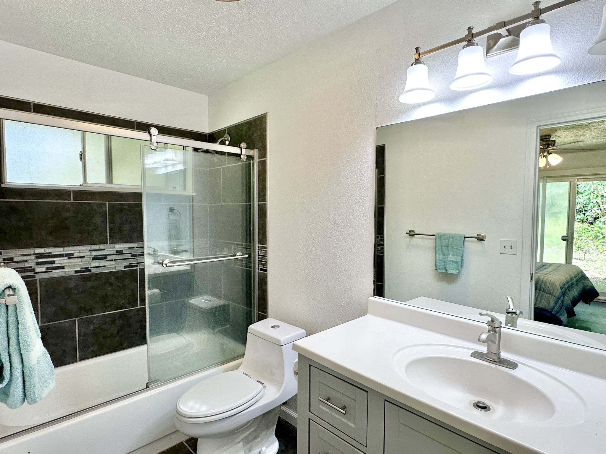 15-240 N Puni Makai Loop Property Photo 9