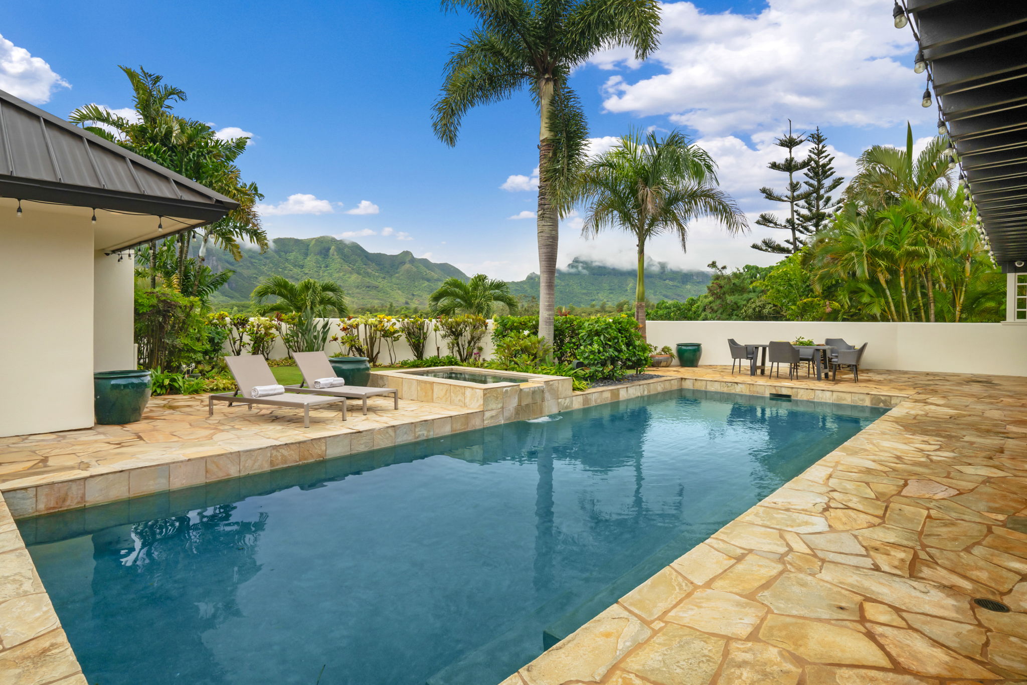 2268 Kanio St Property Photo