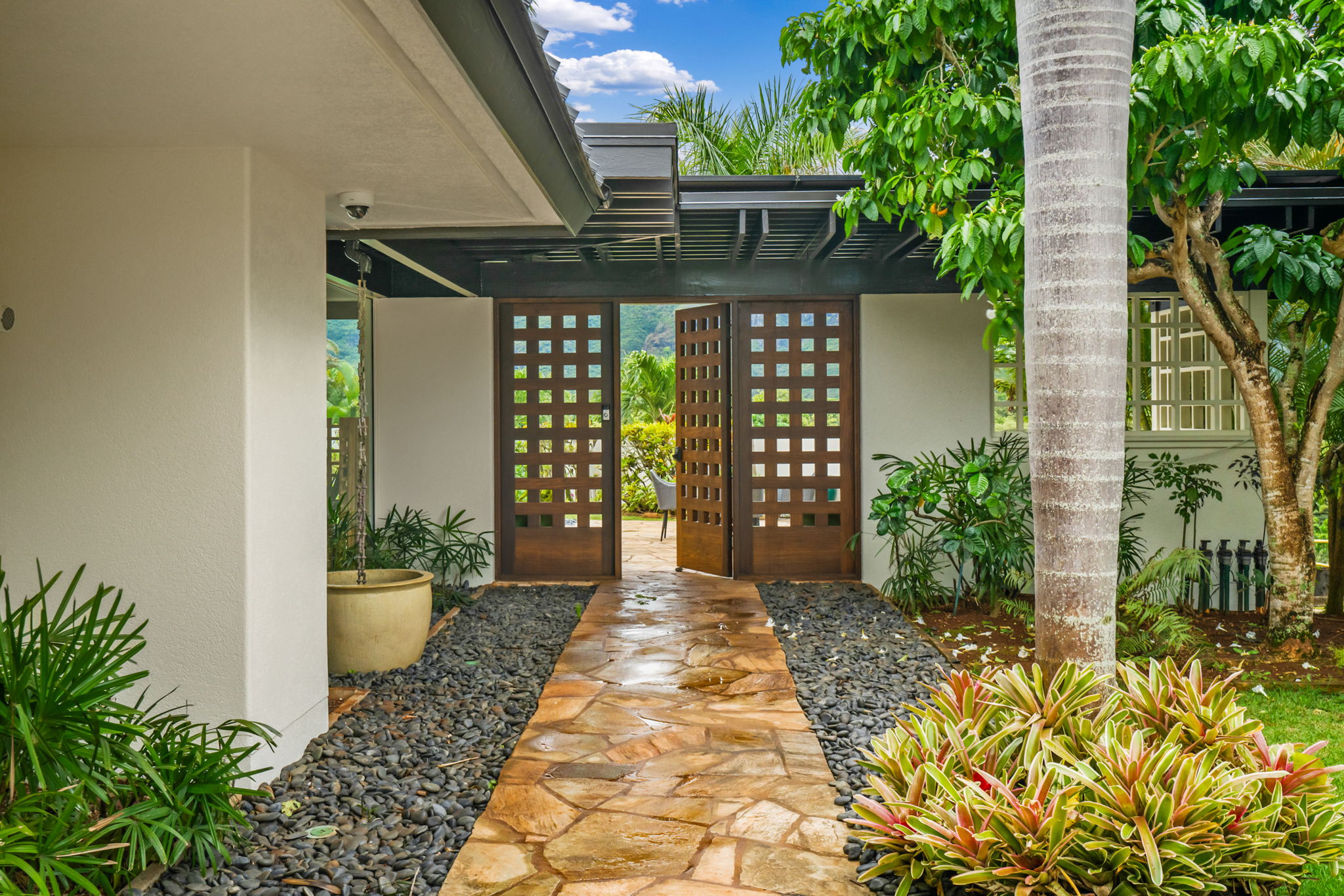 2268 Kanio St Property Photo 13