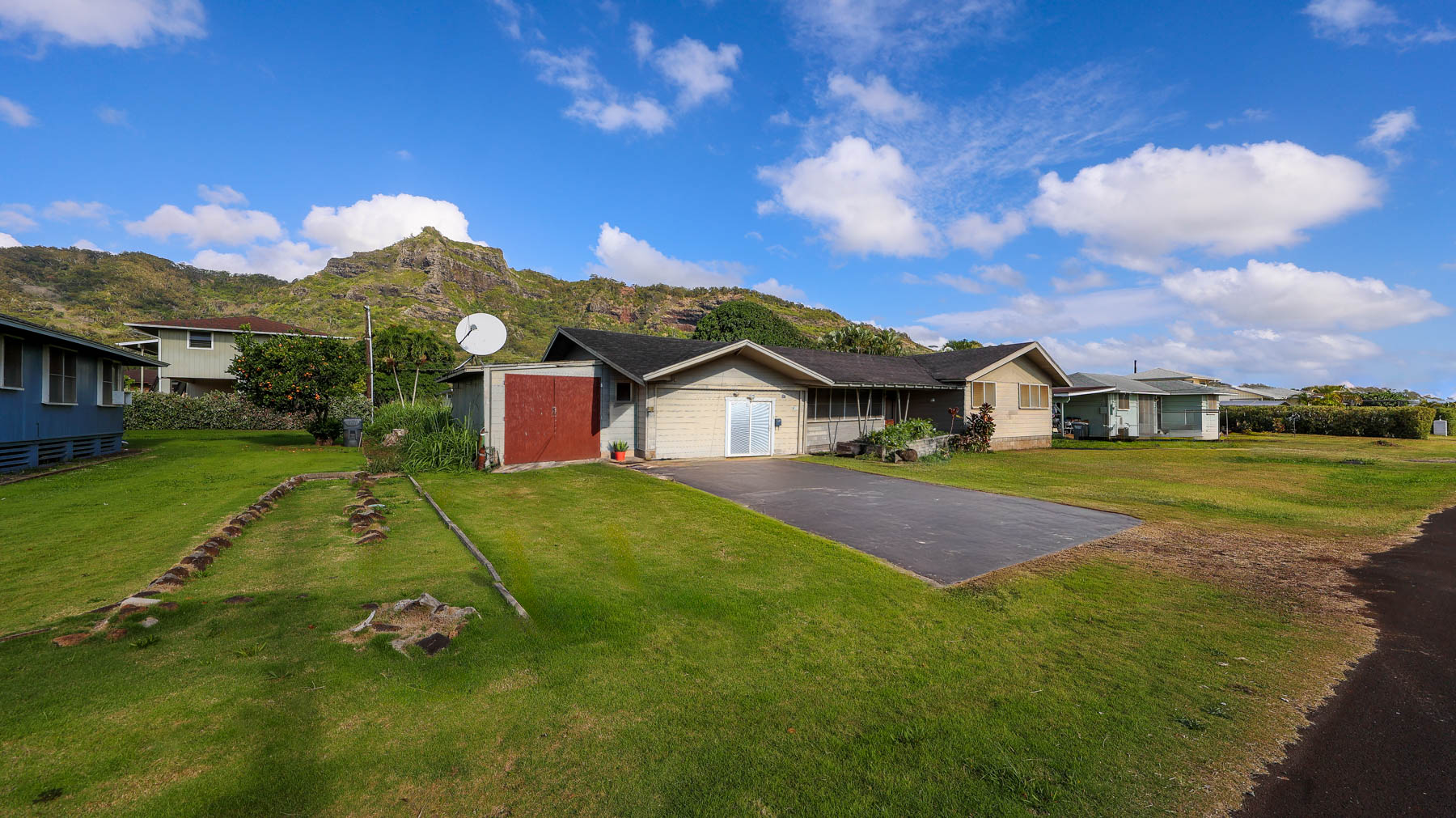 267 Hookipa Rd Property Photo