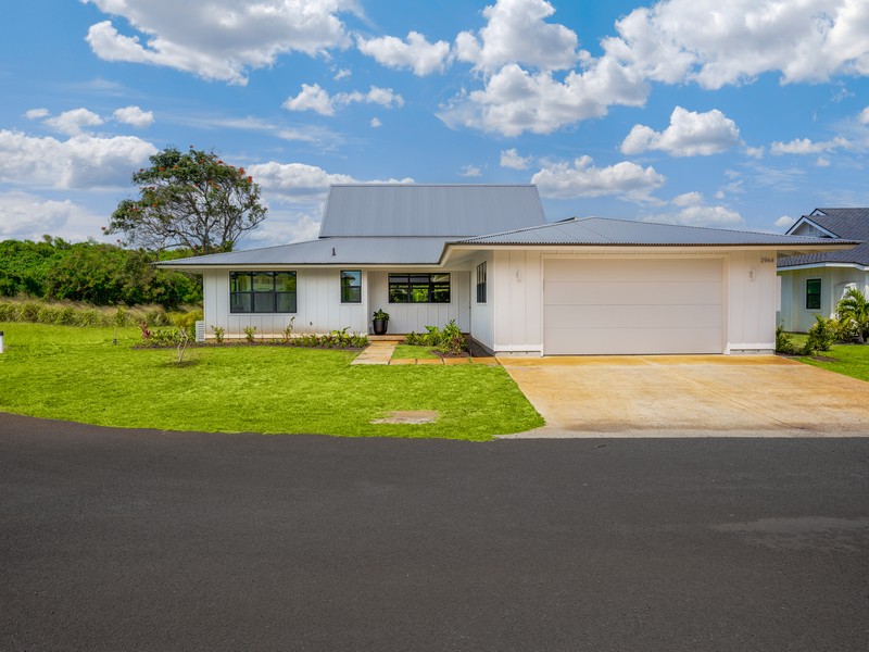 2944 Kolepa St Property Photo