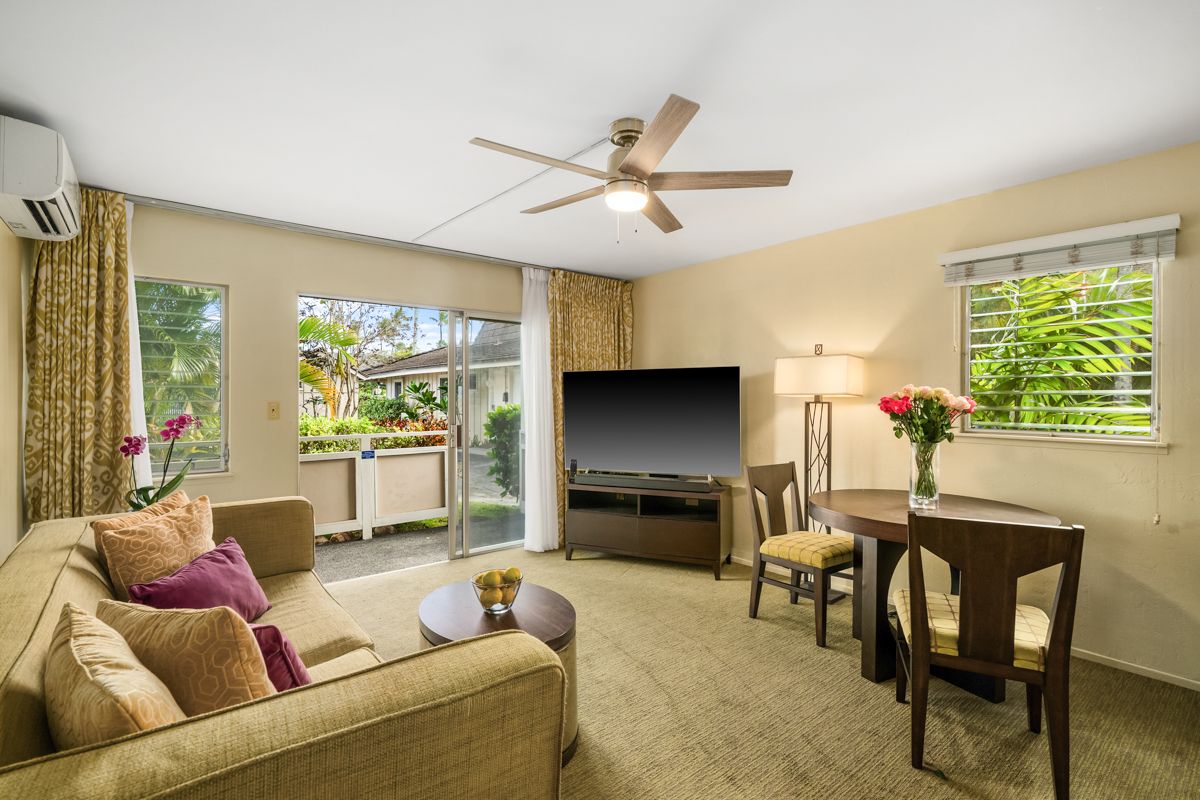 525 Aleka Lp B4 Property Photo