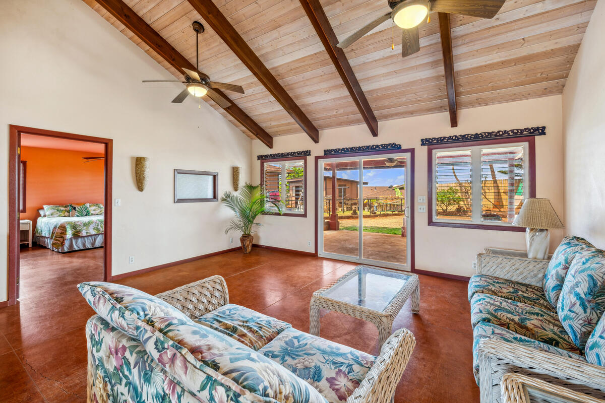 4619 Pualei St Property Photo 2