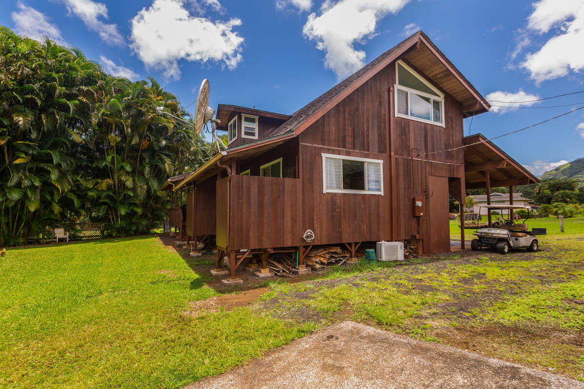 1714 Hulu Rd B Property Photo 6