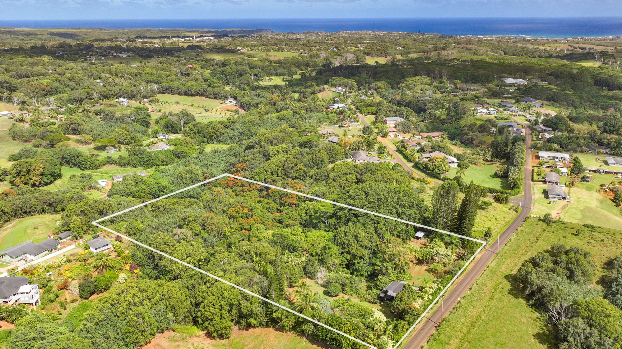 6052 Hauiki Rd 1 Property Photo 11