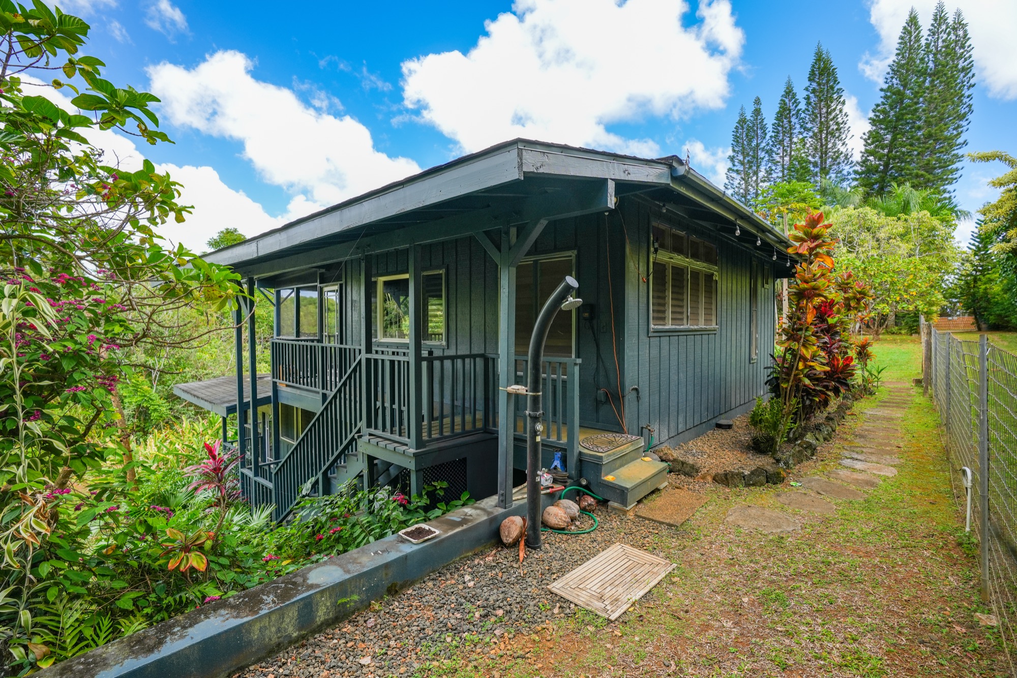 6052 Hauiki Rd 1 Property Photo 22