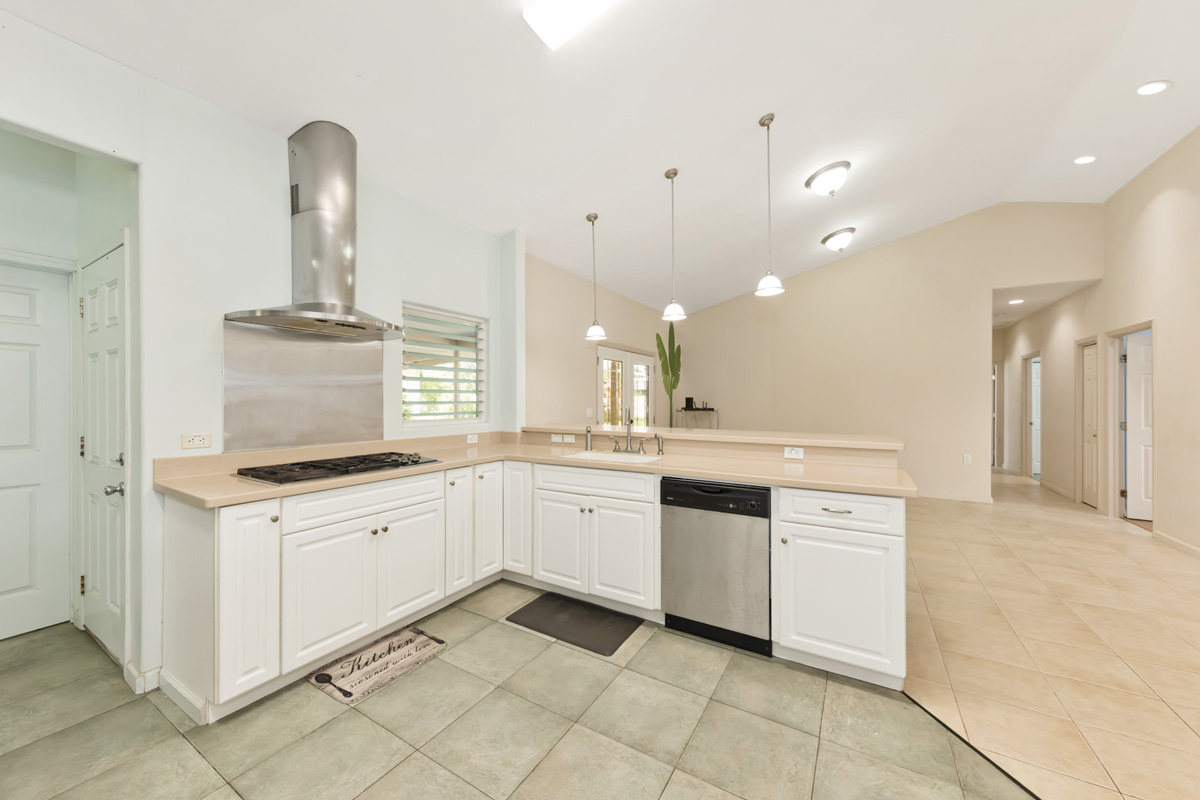 76 Makani Circle Property Photo 8