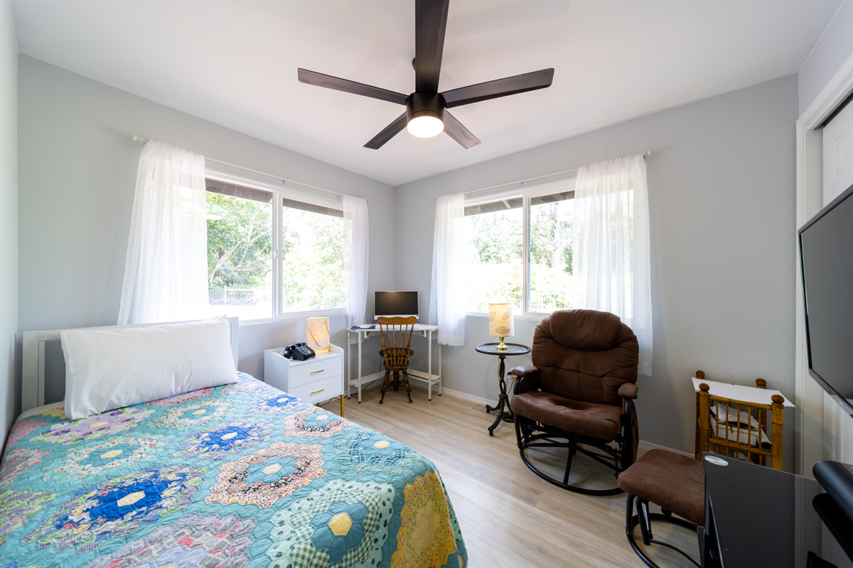 15-2806 Manalo St Property Photo 11