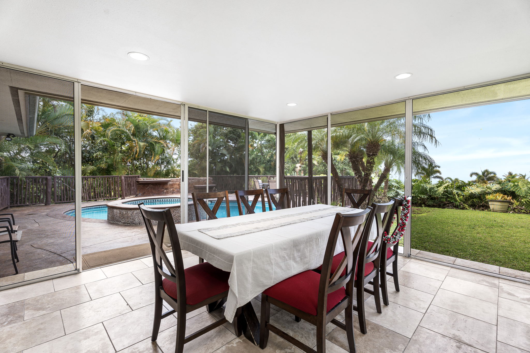 74-4967 Kiwi St Property Photo 19