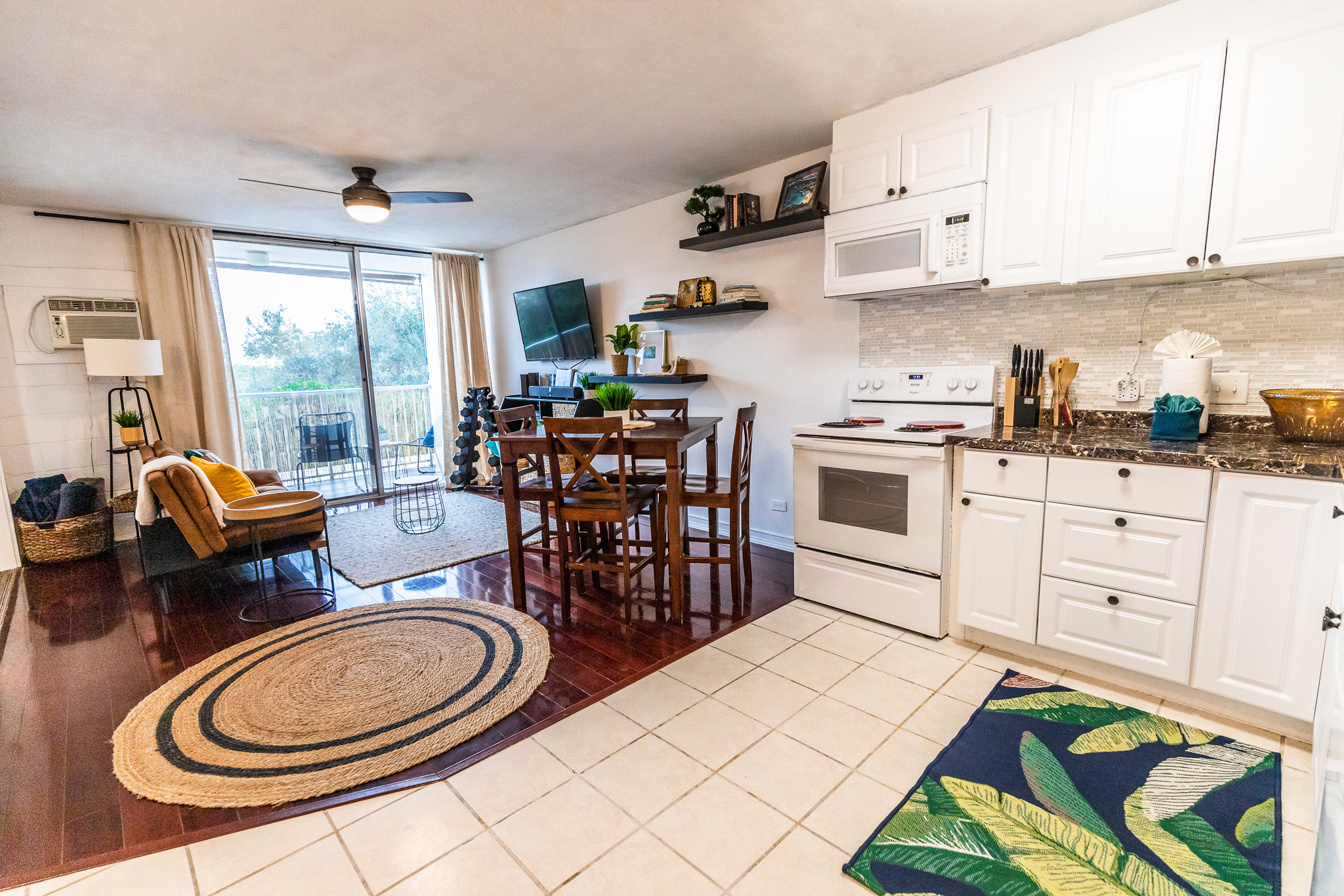 75-5766 KUAKINI HIGHWAY 207