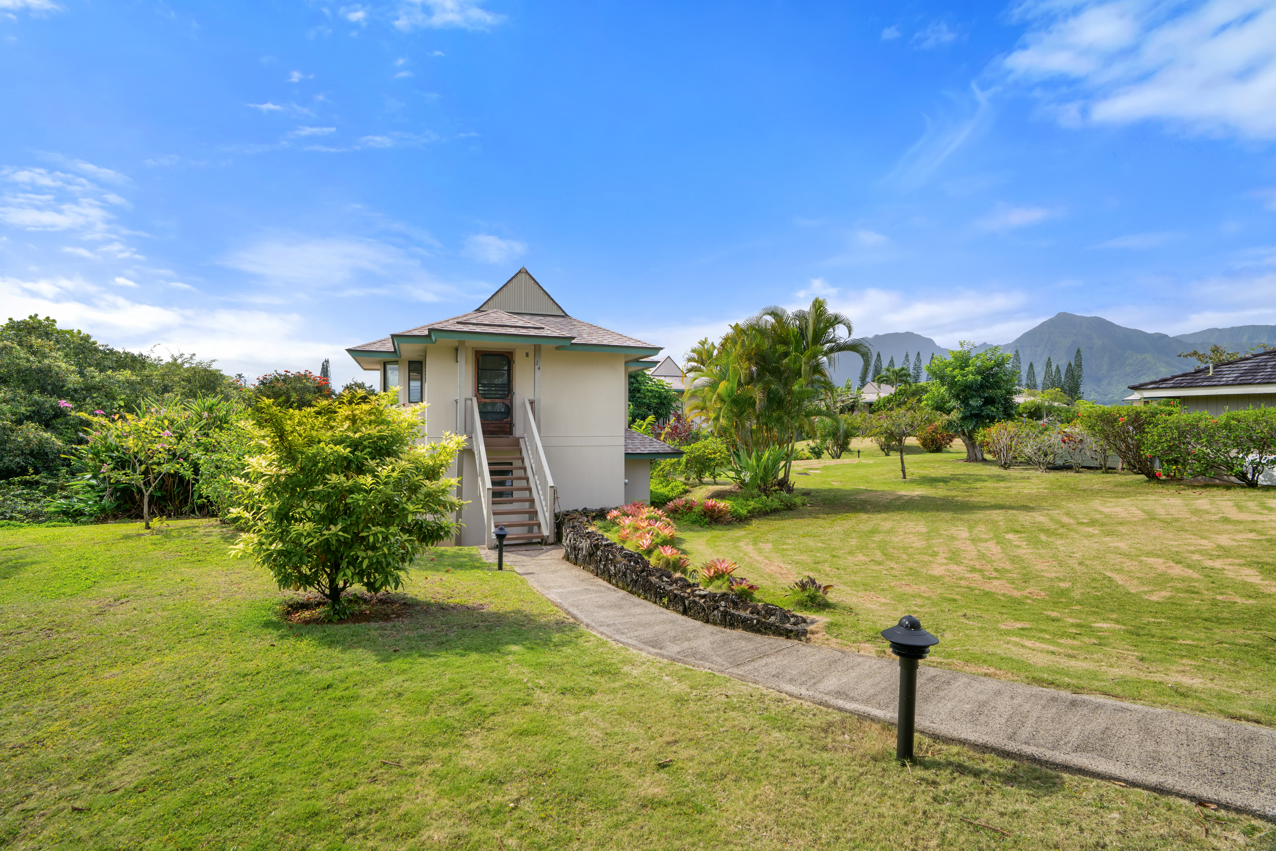 Princeville Real Estate Listings Main Image