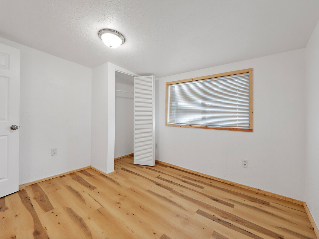 92-8215 Bamboo Ln Property Photo 12