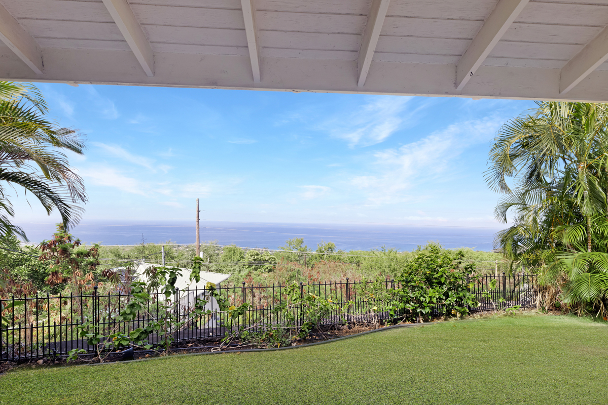 77-6596 Walua Rd Property Photo