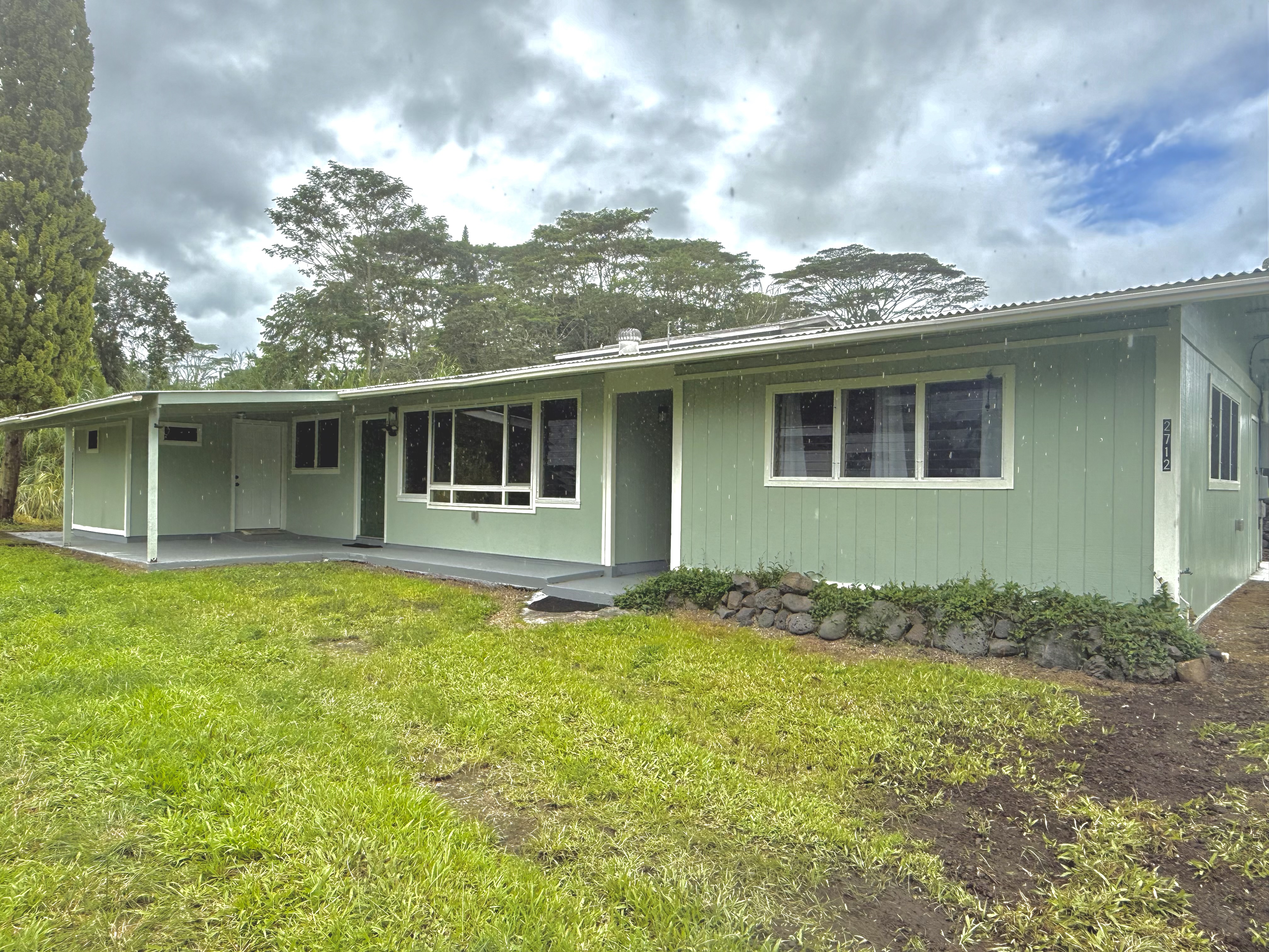 15-2712 Nenue St Property Photo 1
