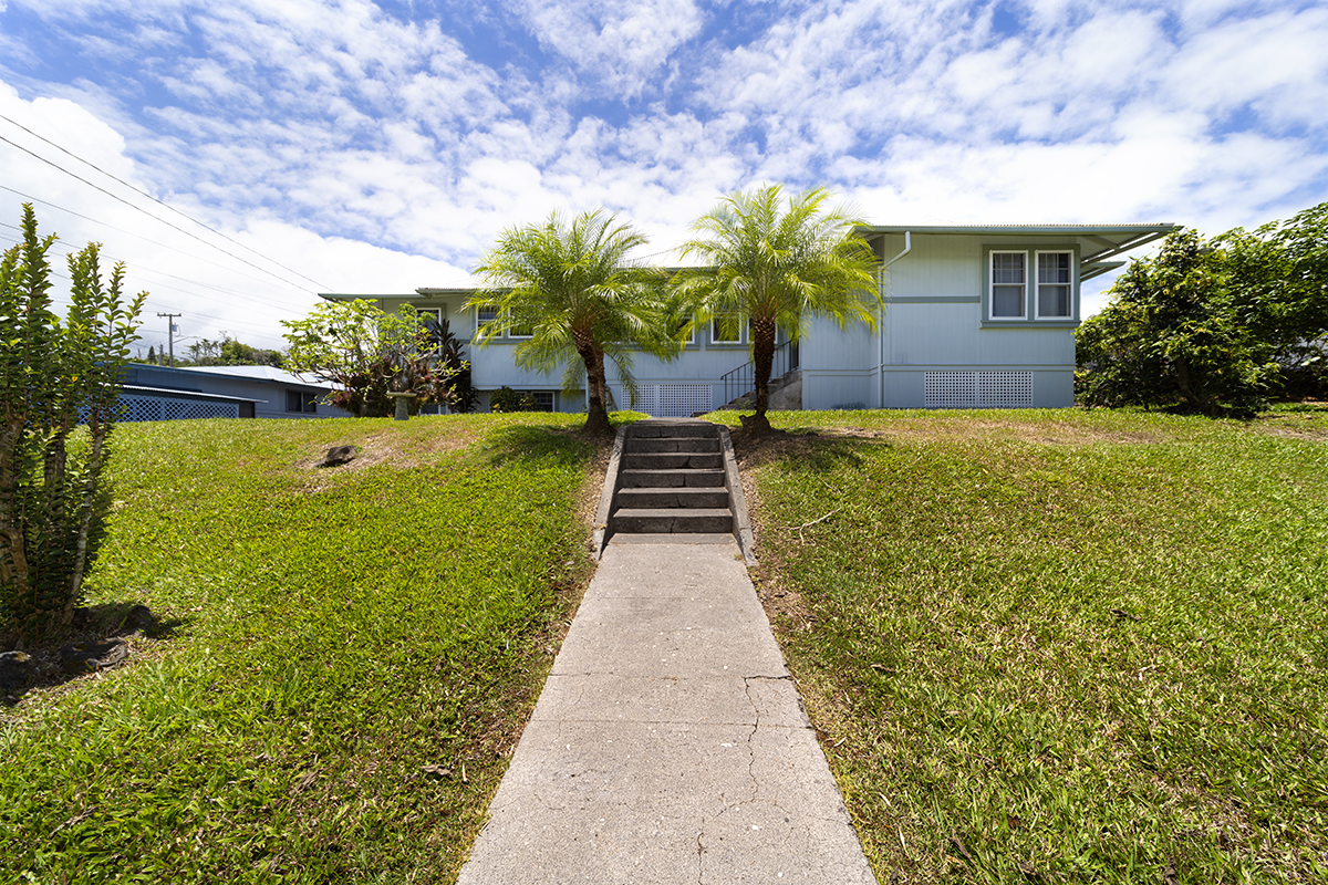 36 KOMOHANA ST Property Photo 1