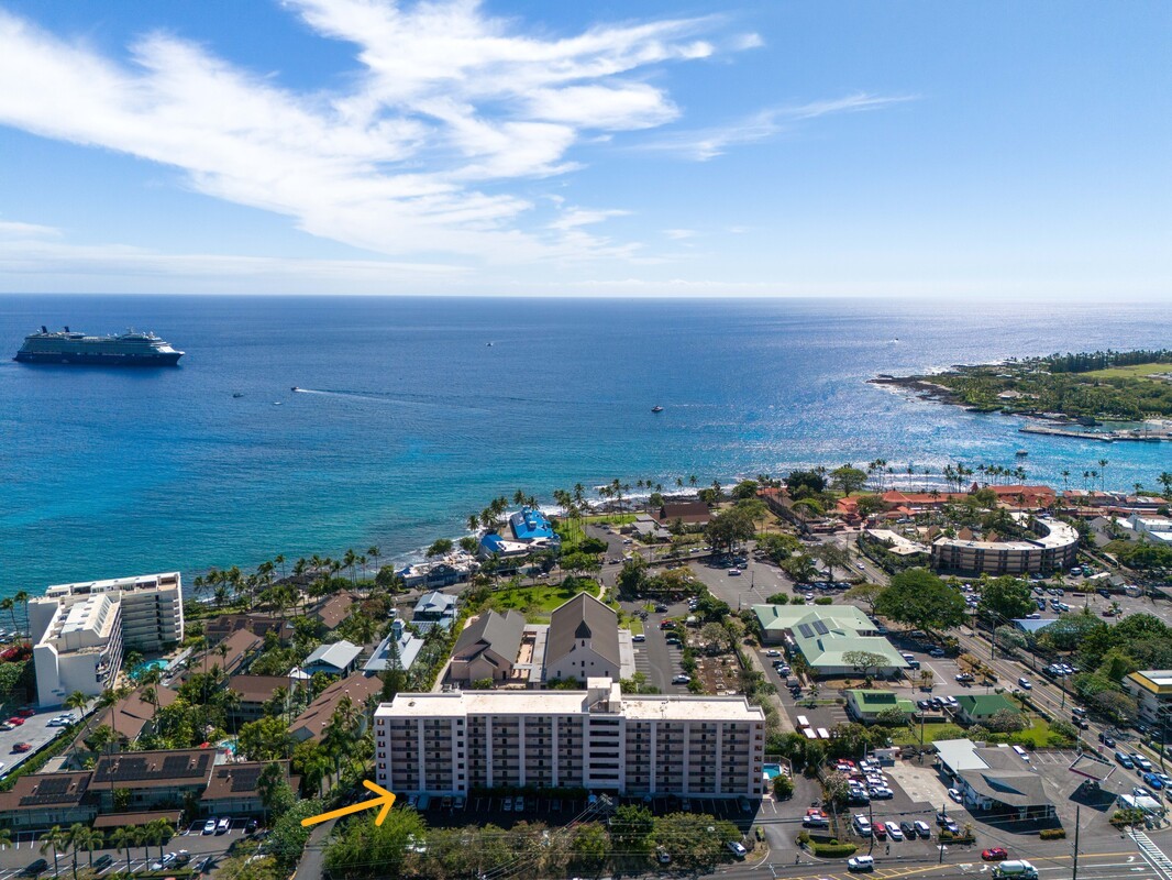 75-5766 Kuakini Highway 101 Property Photo
