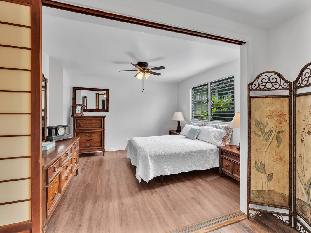 75-5766 KUAKINI HIGHWAY 101 Property Photo 1