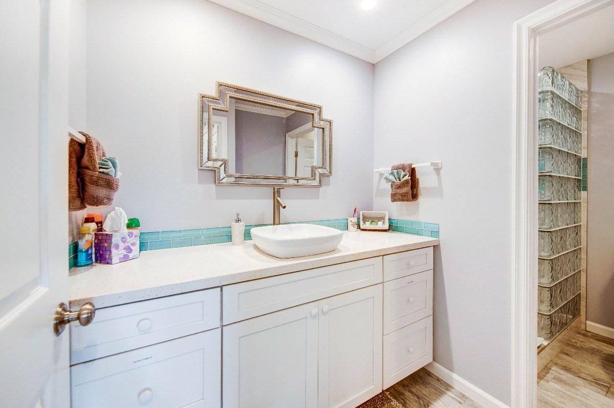 525 Aleka Lp J2 Property Photo 15
