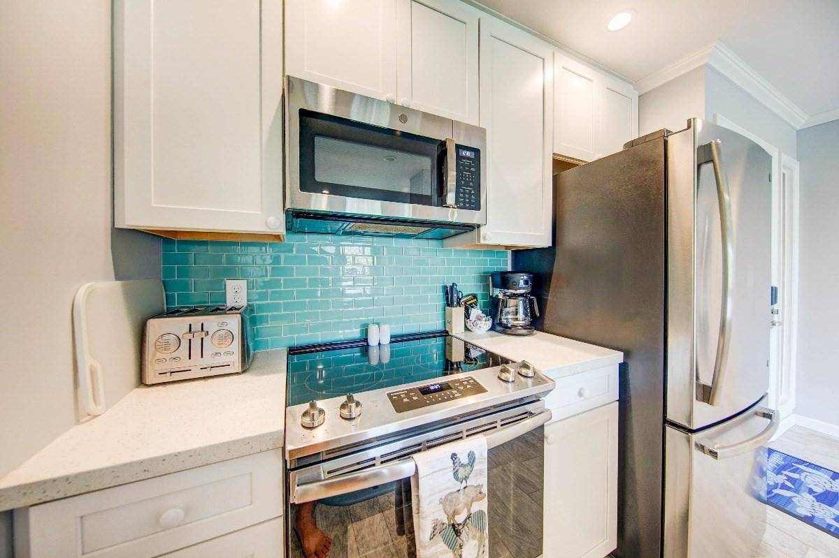 525 Aleka Lp J2 Property Photo 19