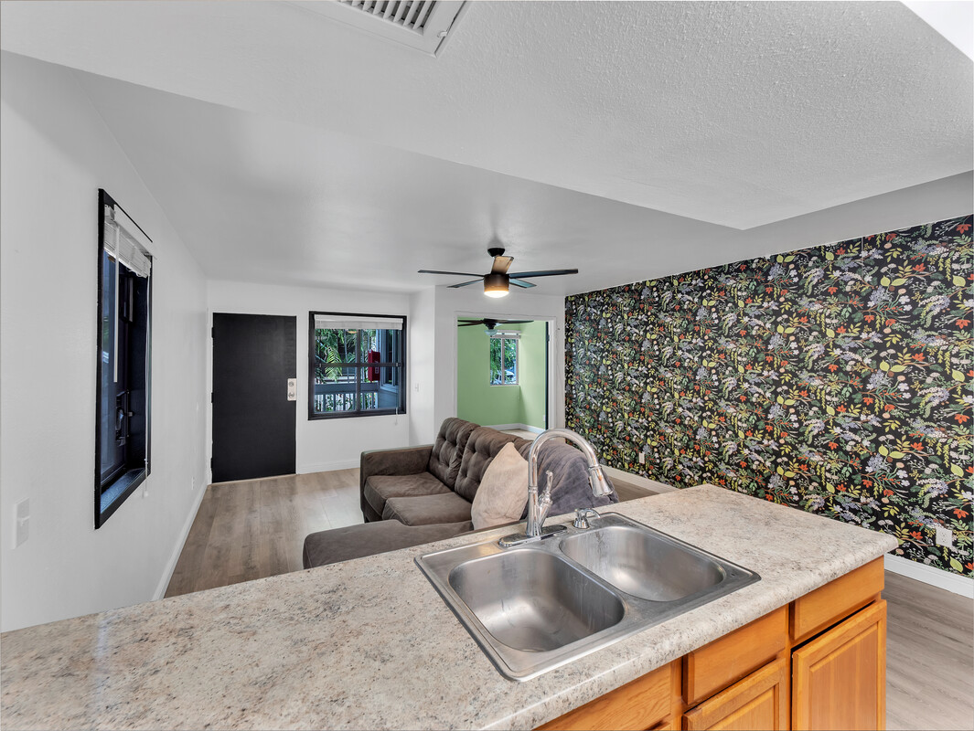 75-5748 Alahou St 1b Property Photo 4