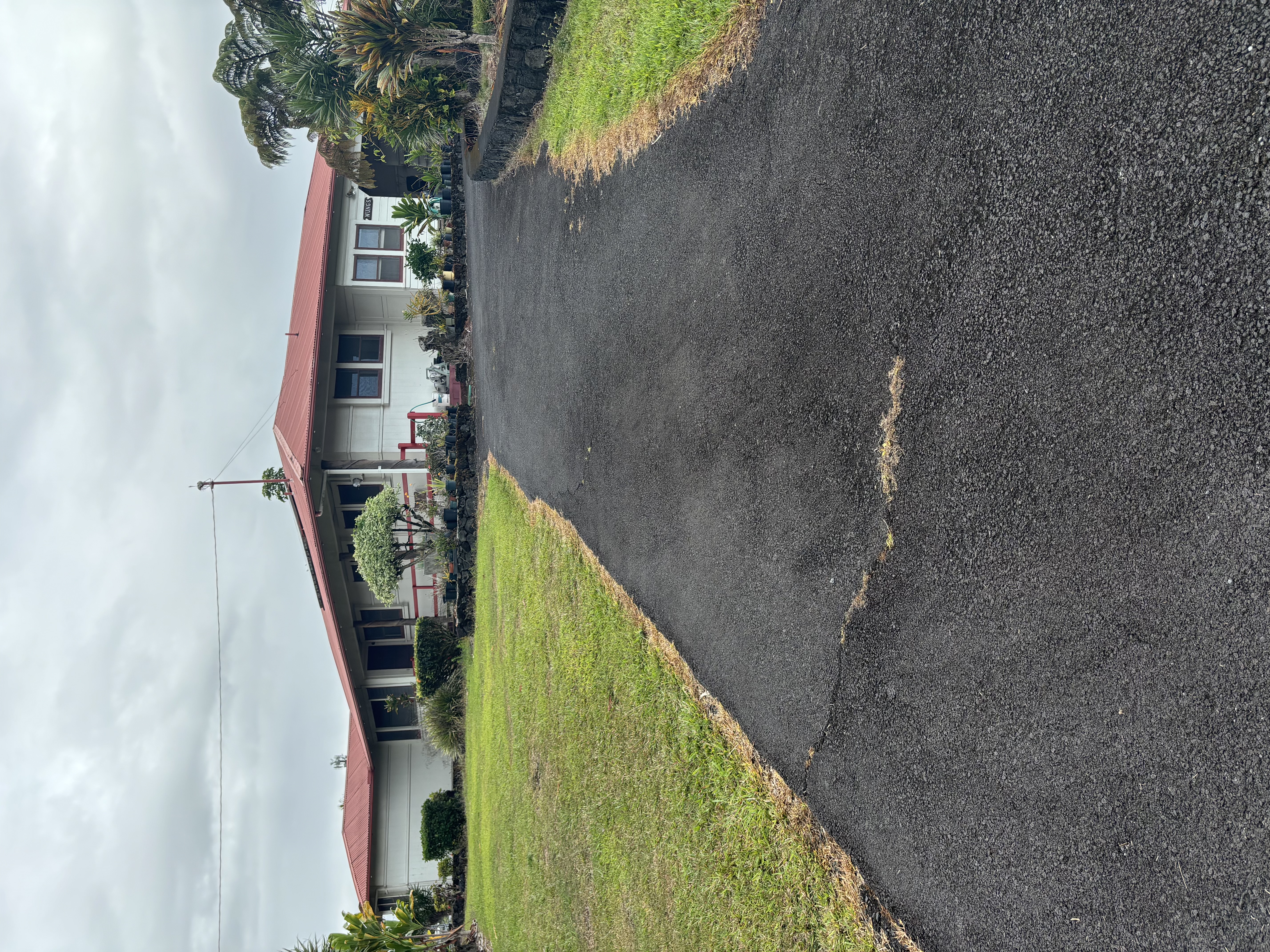 870 Kawailani St Property Photo 1
