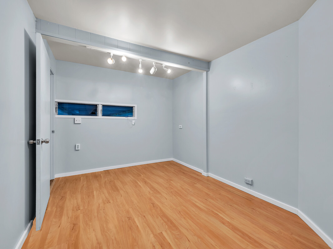 7 Luana Way Property Photo 17