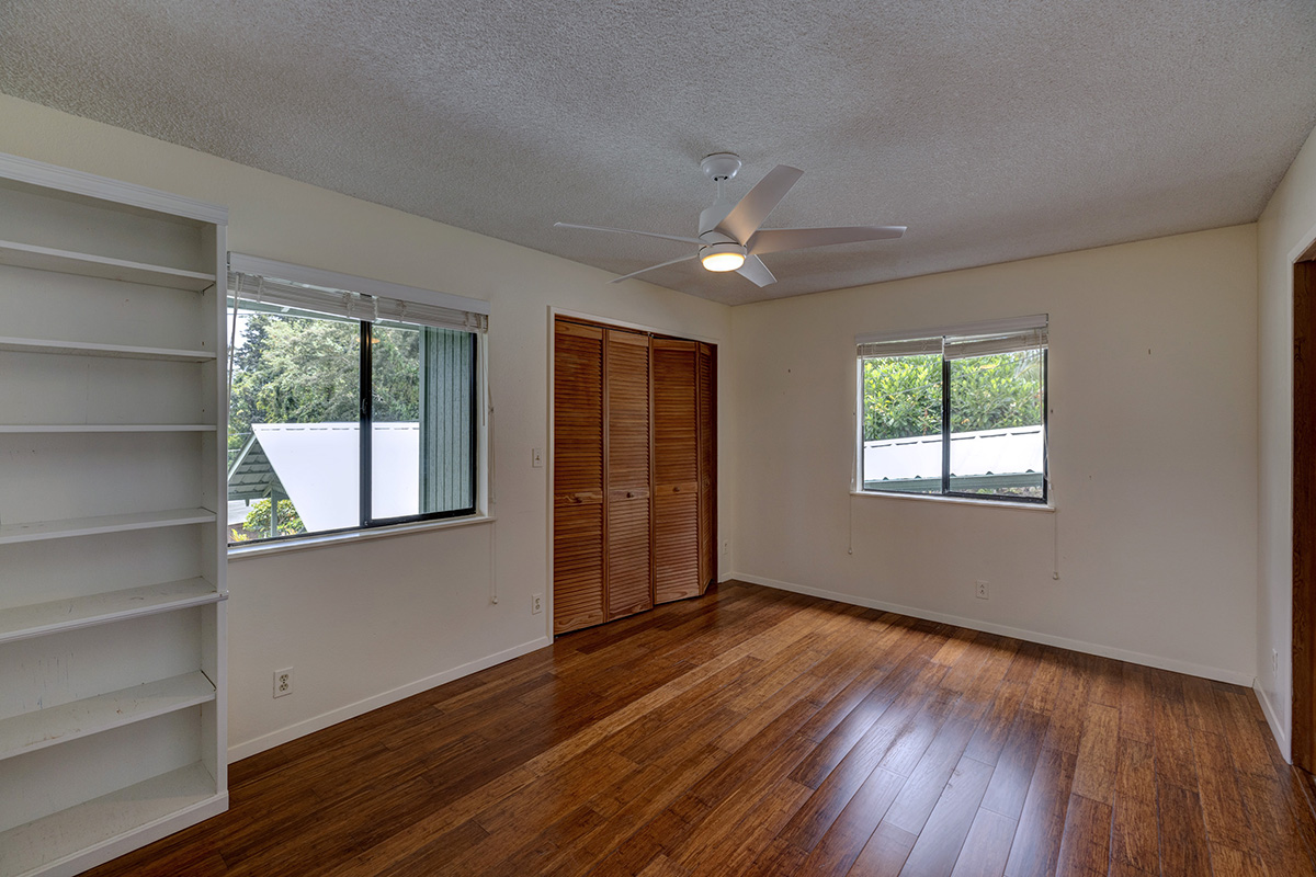 254 Kaiulani St Property Photo 11