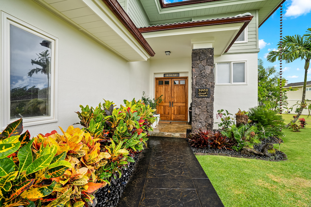 3962 ALOALII DR Property Photo 1