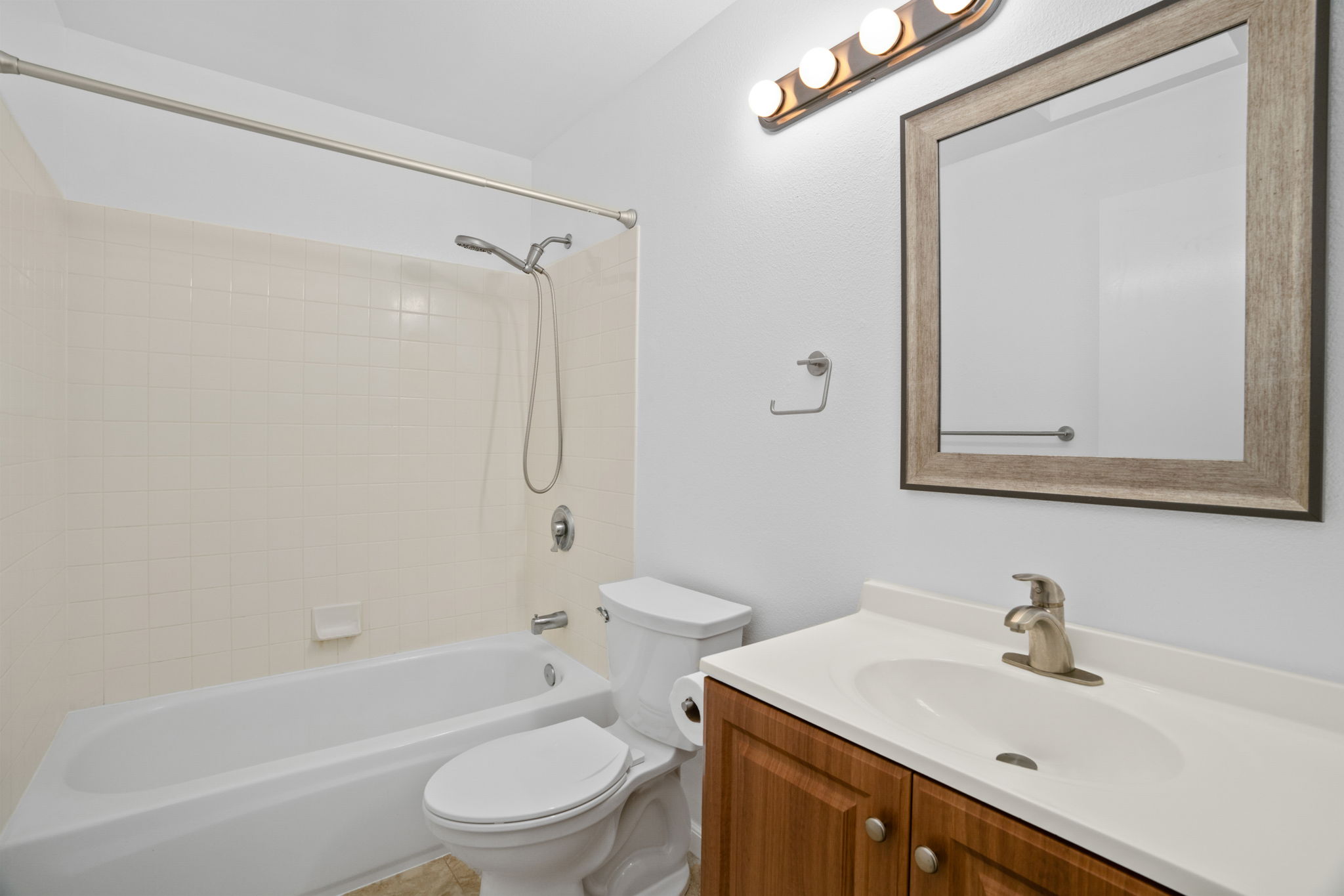 2090 Hanalima St Bb203 Property Photo 14