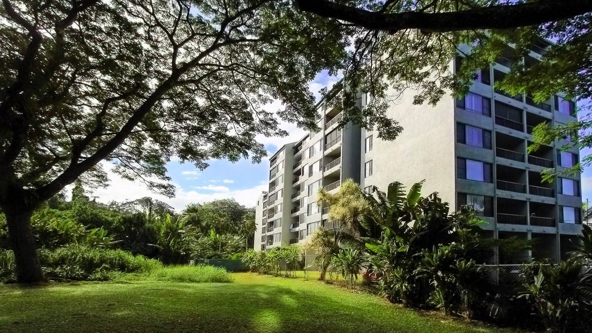1875 Kalanianaole St 504 Property Photo 1