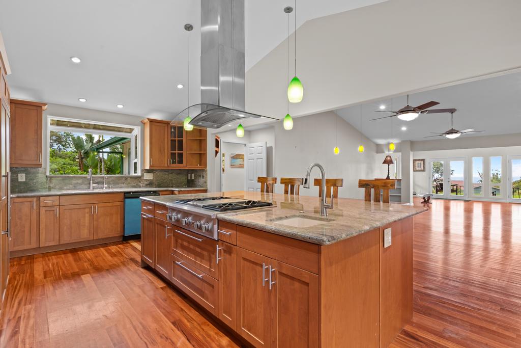 75-1069-a Kamalani St Property Photo 3