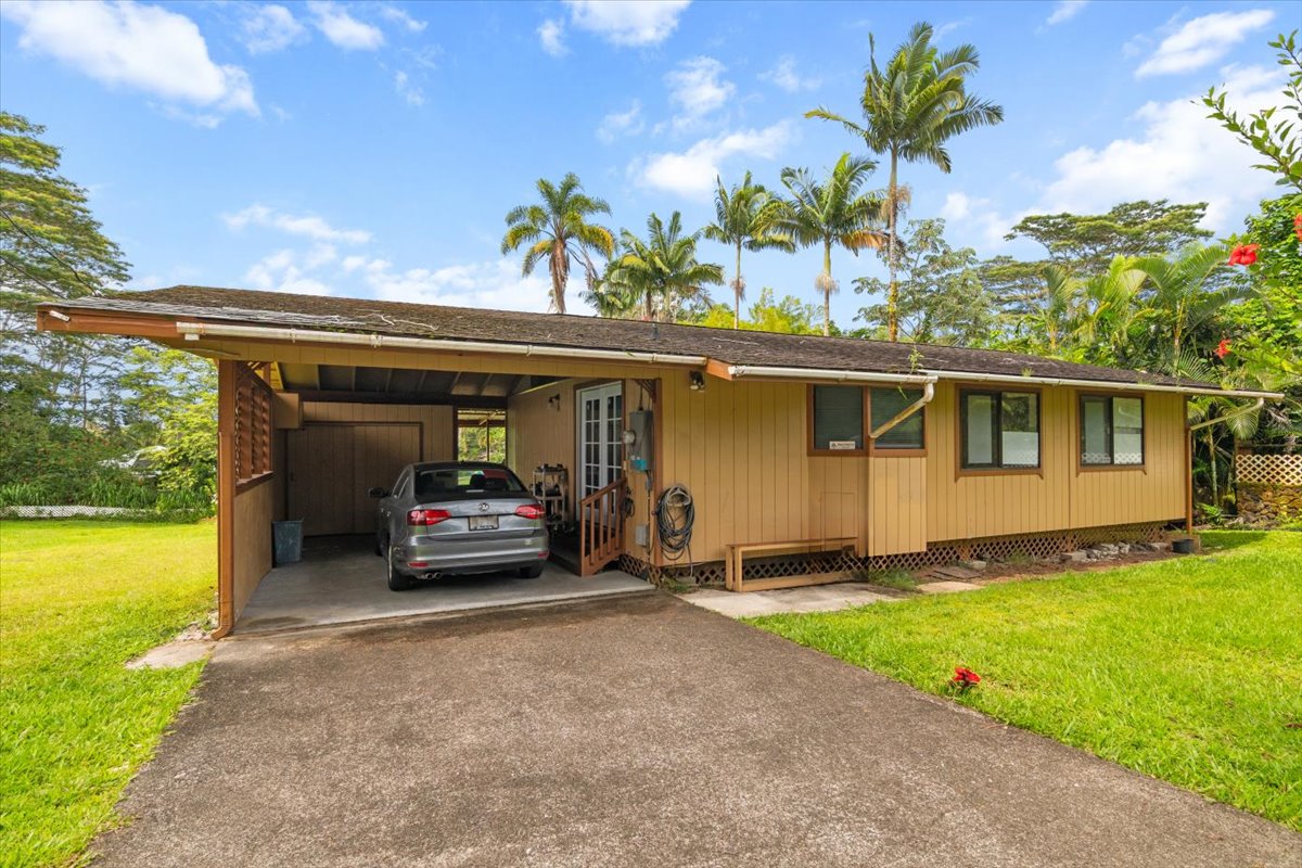 15-2775 MANALO ST Property Photo 1