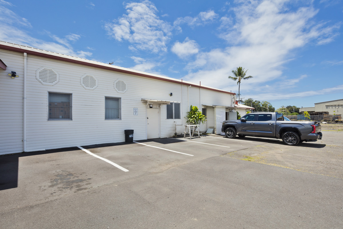 92 Kalanianaole St Property Photo 20
