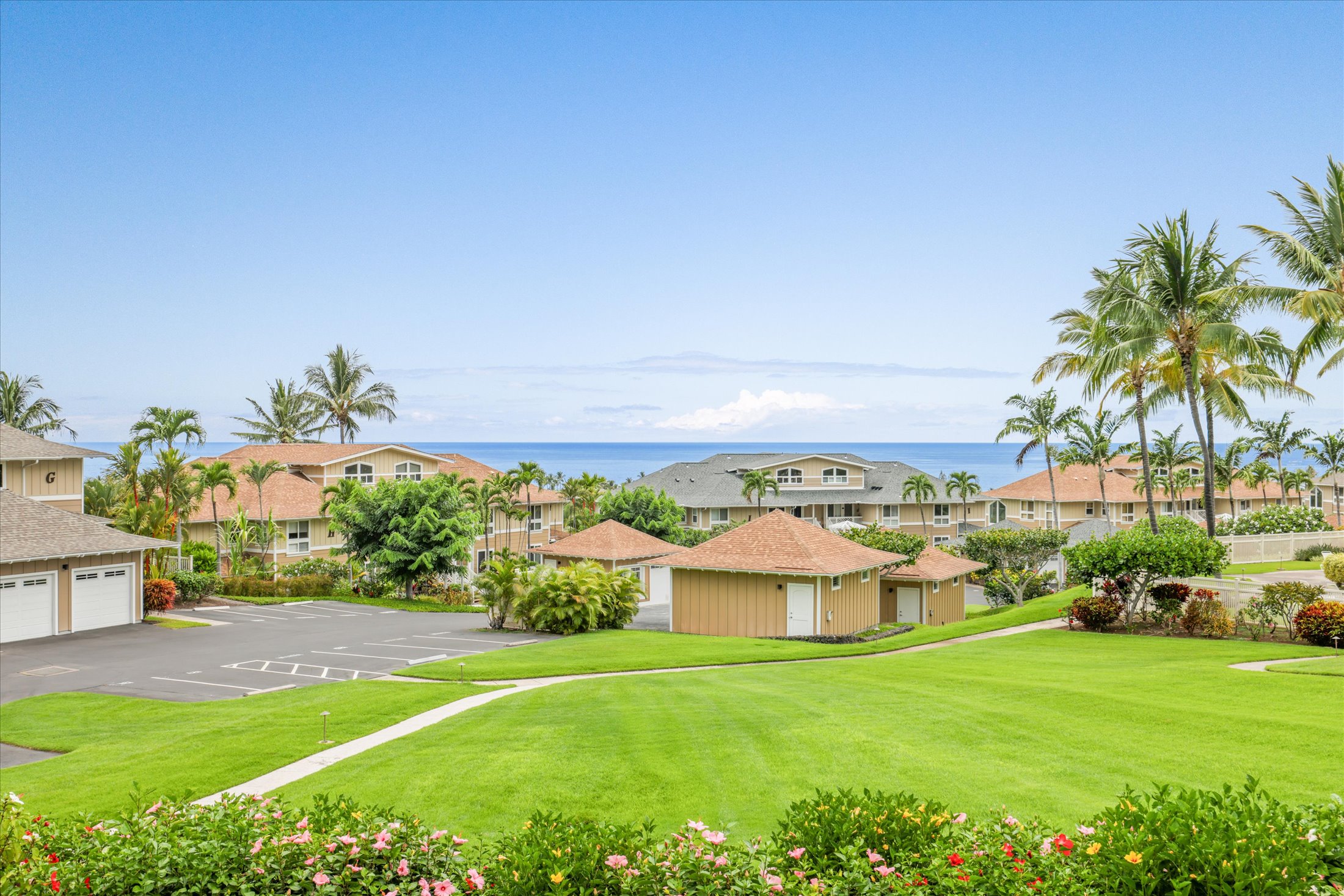 75-6060 Kuakini Hwy E4 Property Photo 1