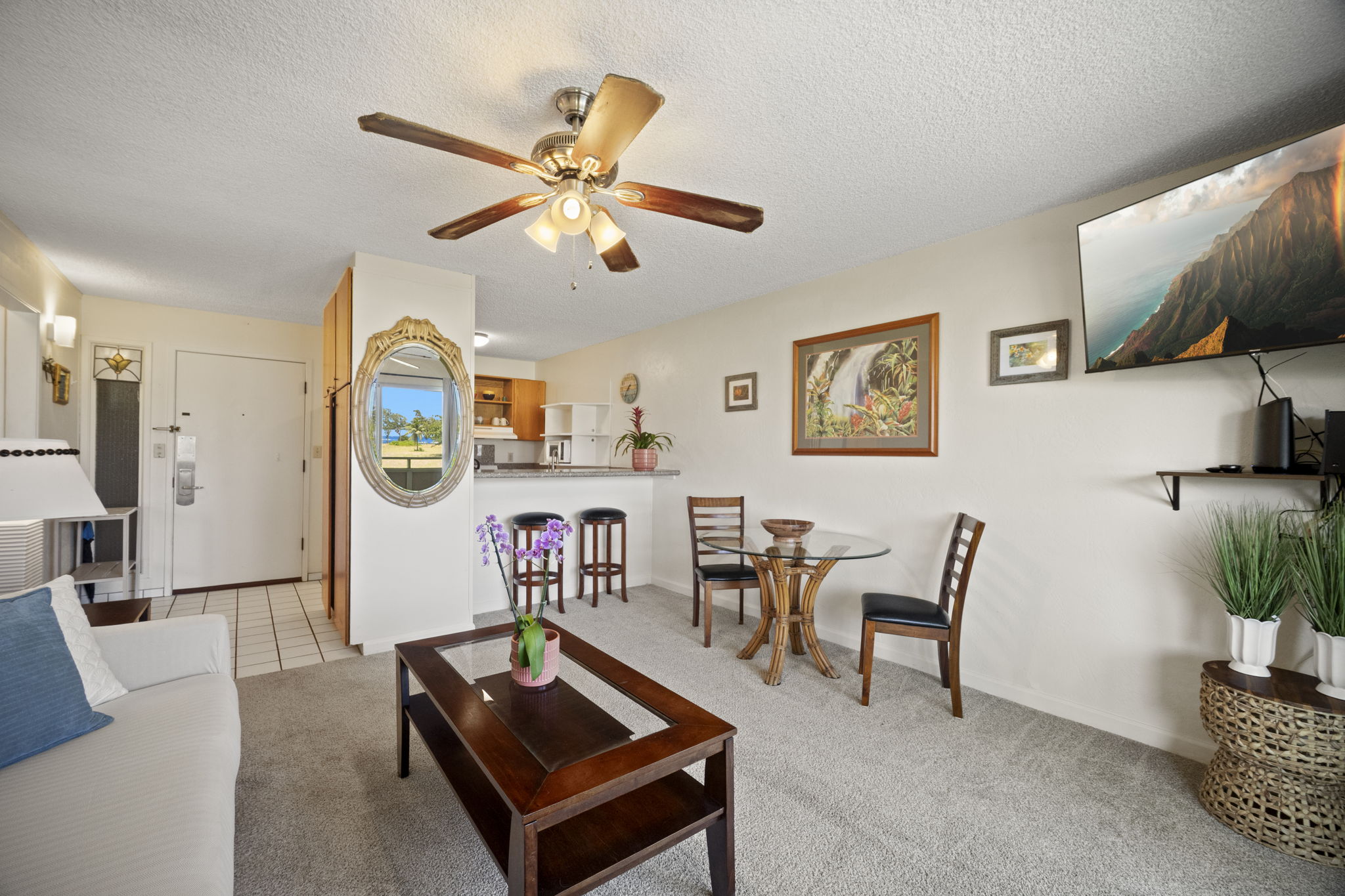 525 Aleka Lp F15 Property Photo 6