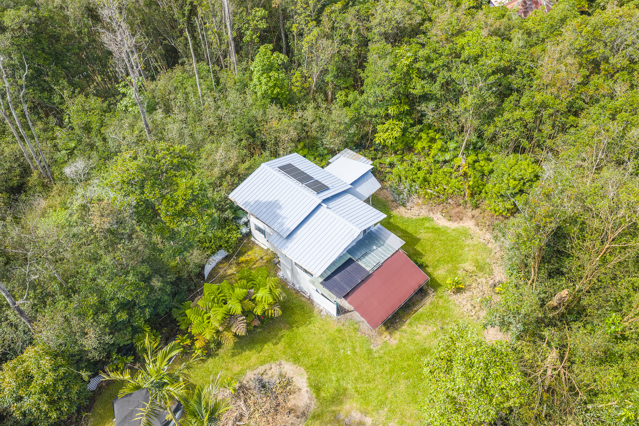 12-557 Hawaii St Property Photo 6