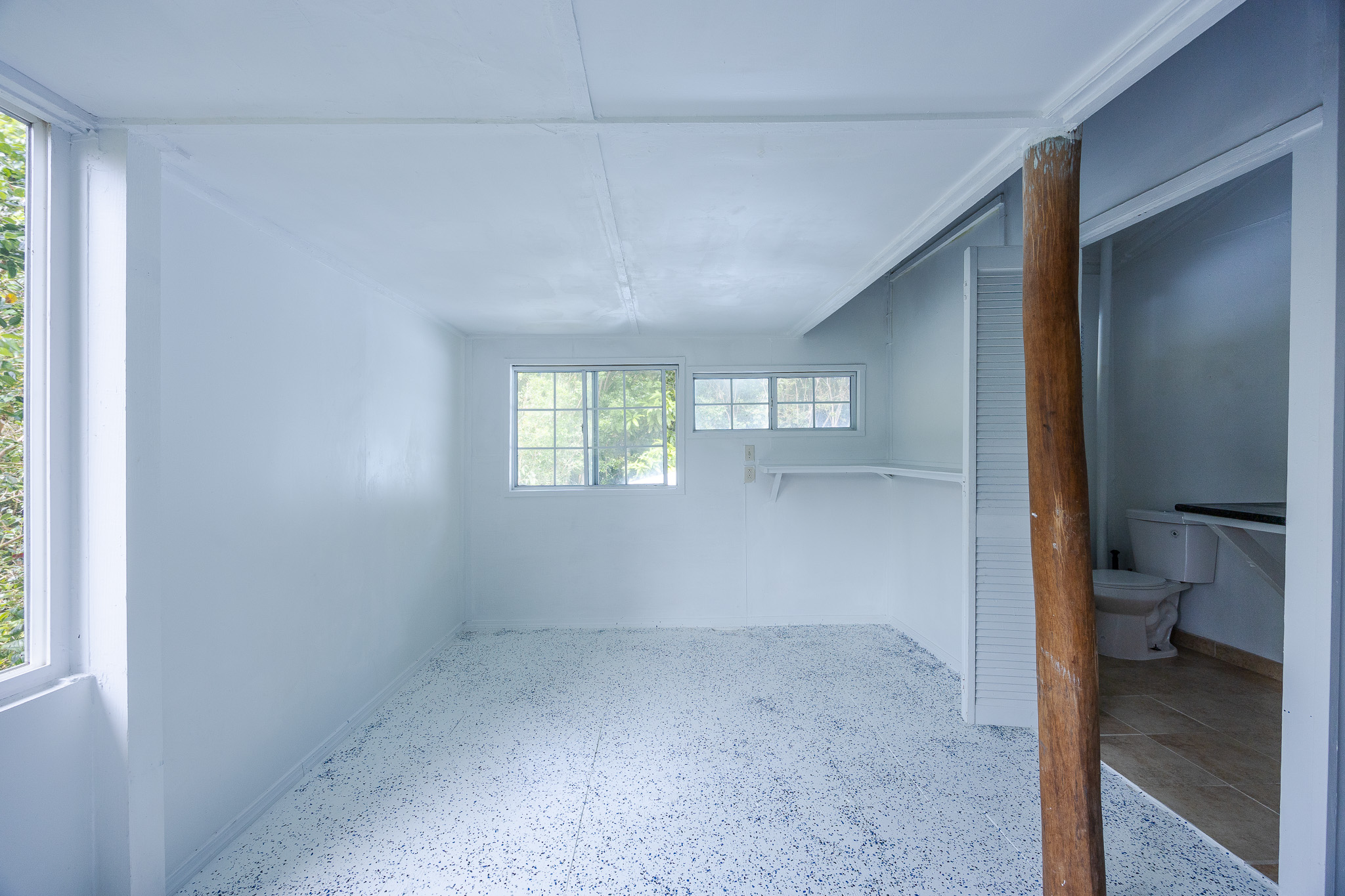 12-557 Hawaii St Property Photo 26