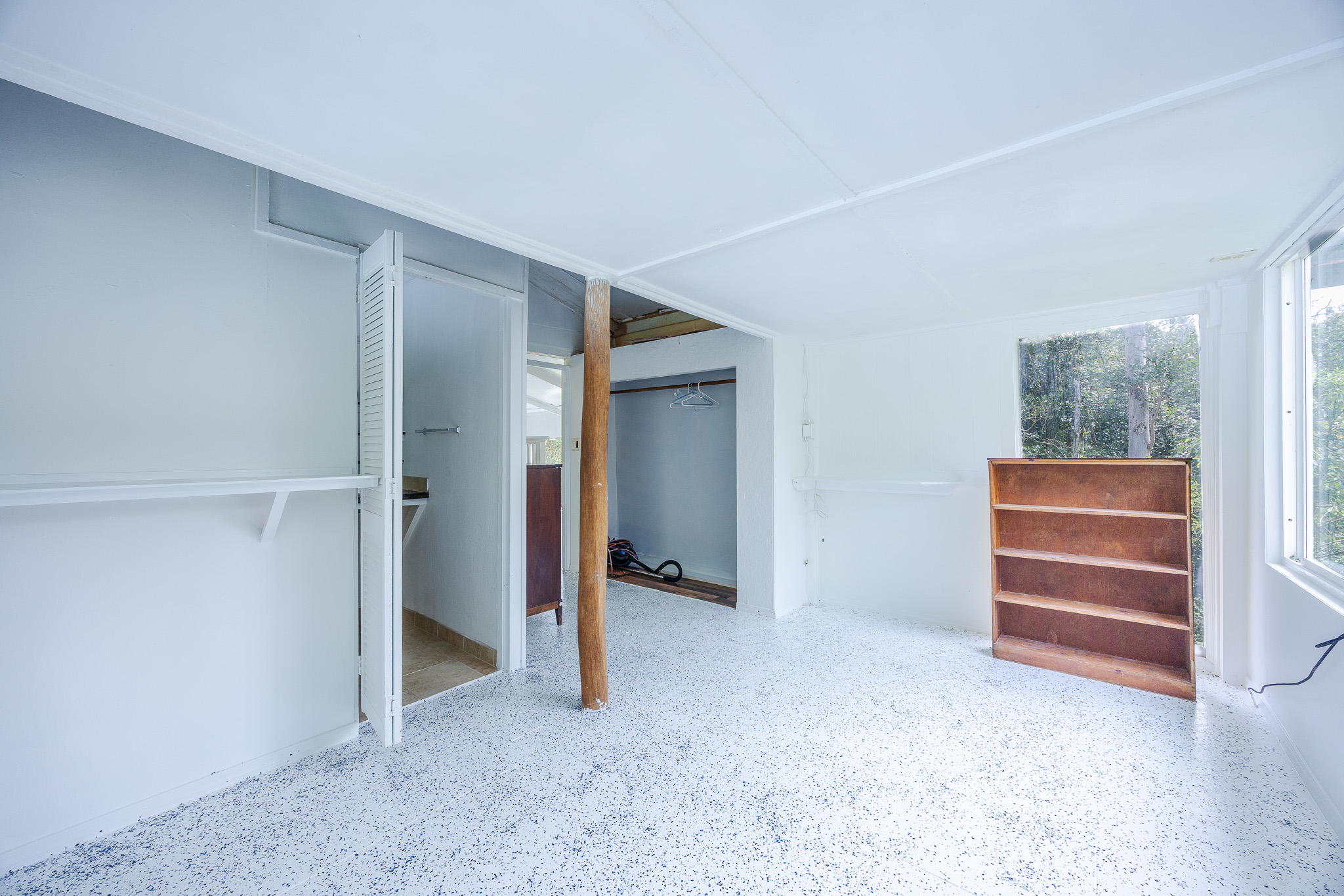 12-557 Hawaii St Property Photo 27