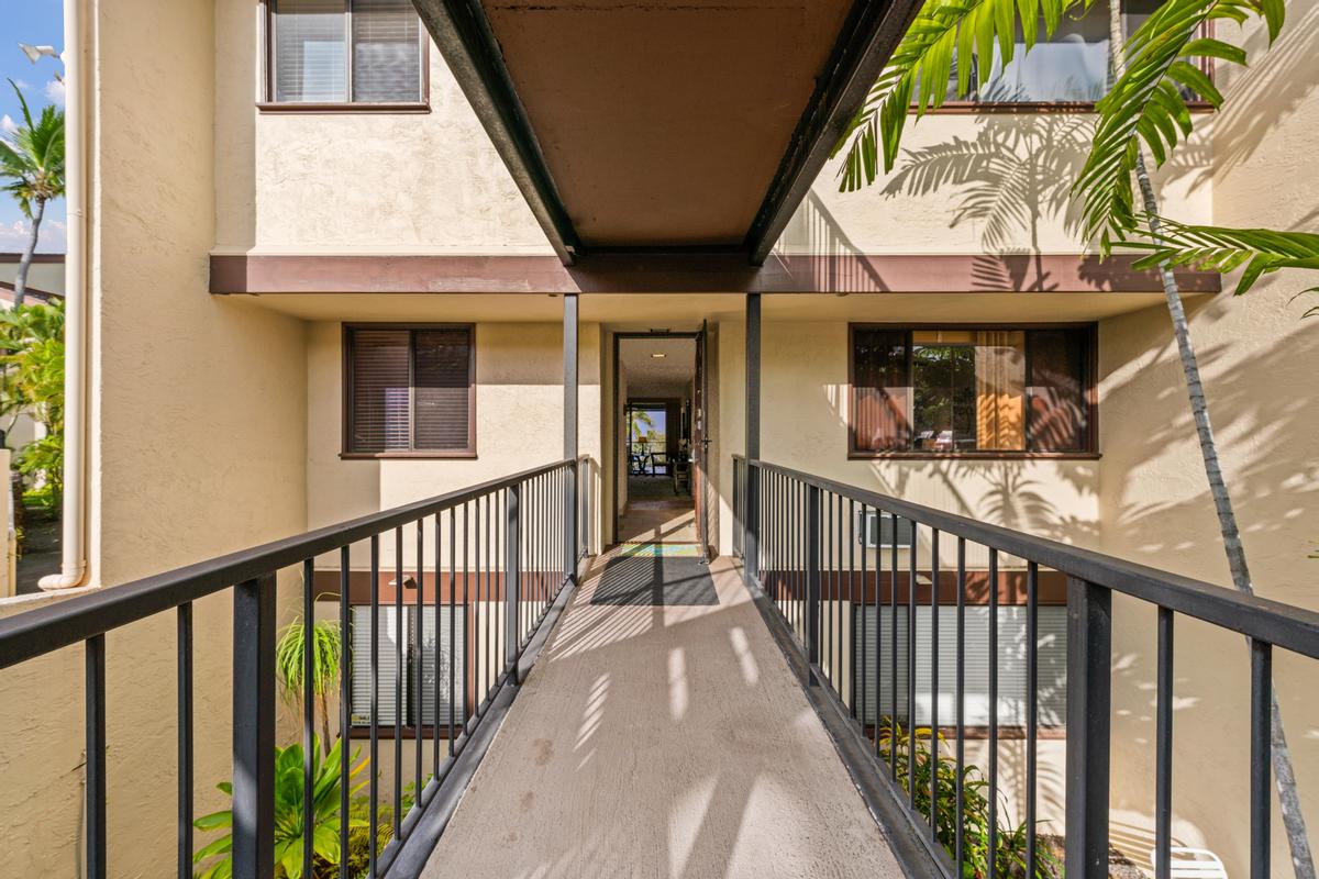 78-6920 Alii Dr 226 Property Photo 4