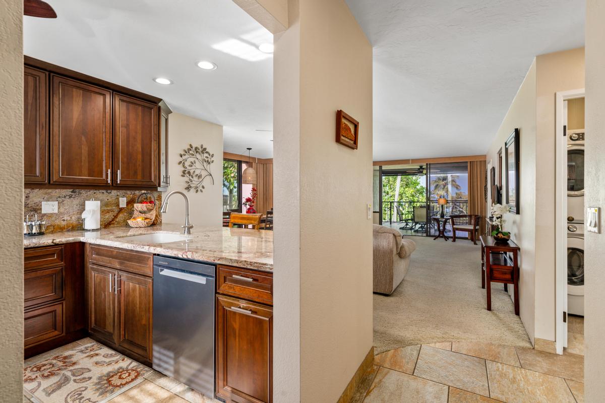 78-6920 Alii Dr 226 Property Photo 5
