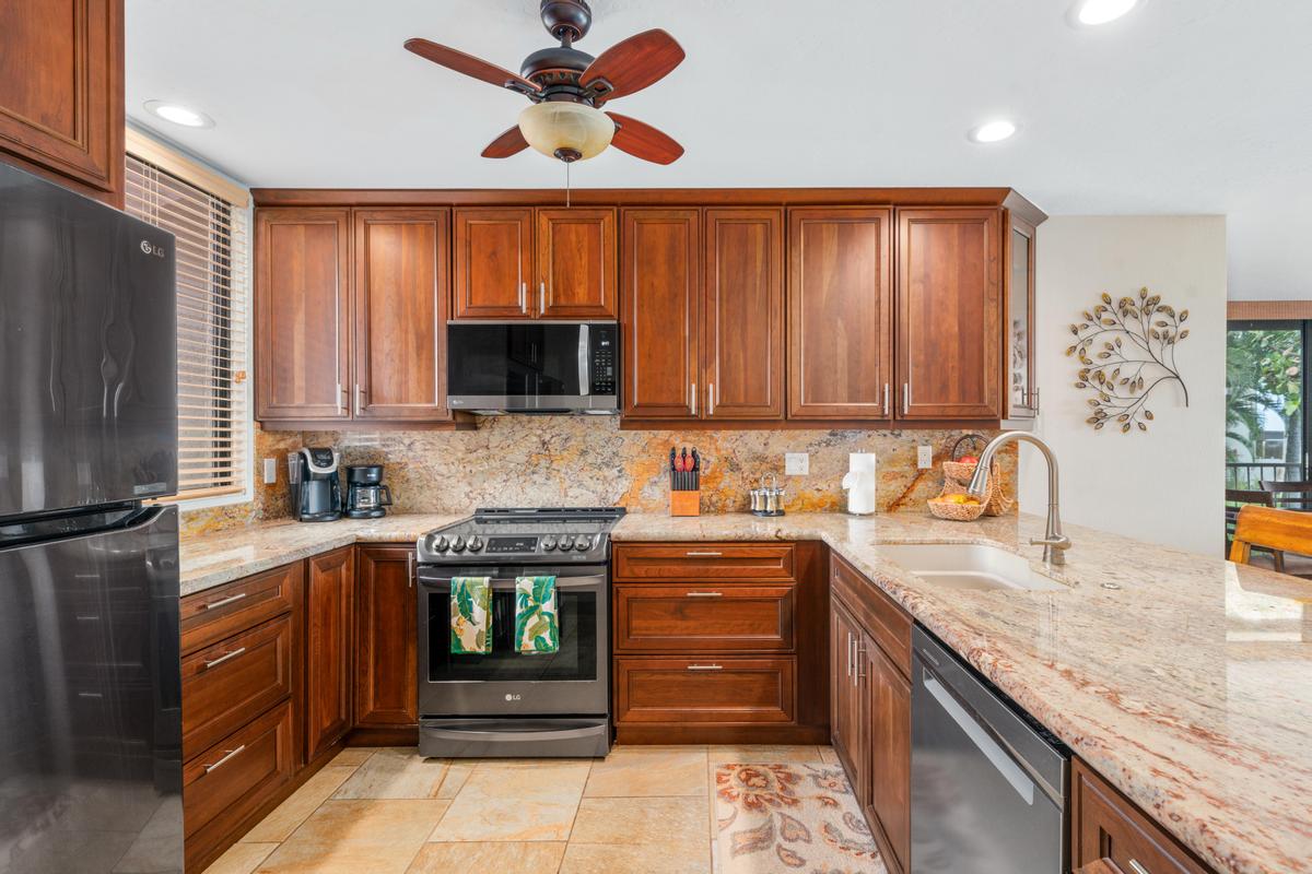 78-6920 Alii Dr 226 Property Photo 6
